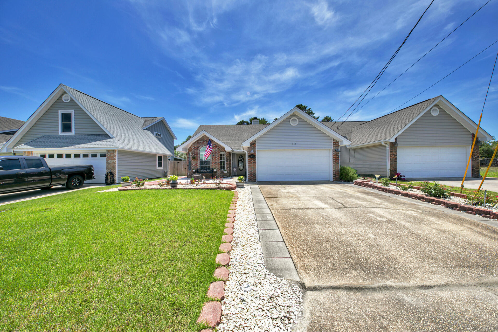 SANDY RIDGE ESTATES - Residential