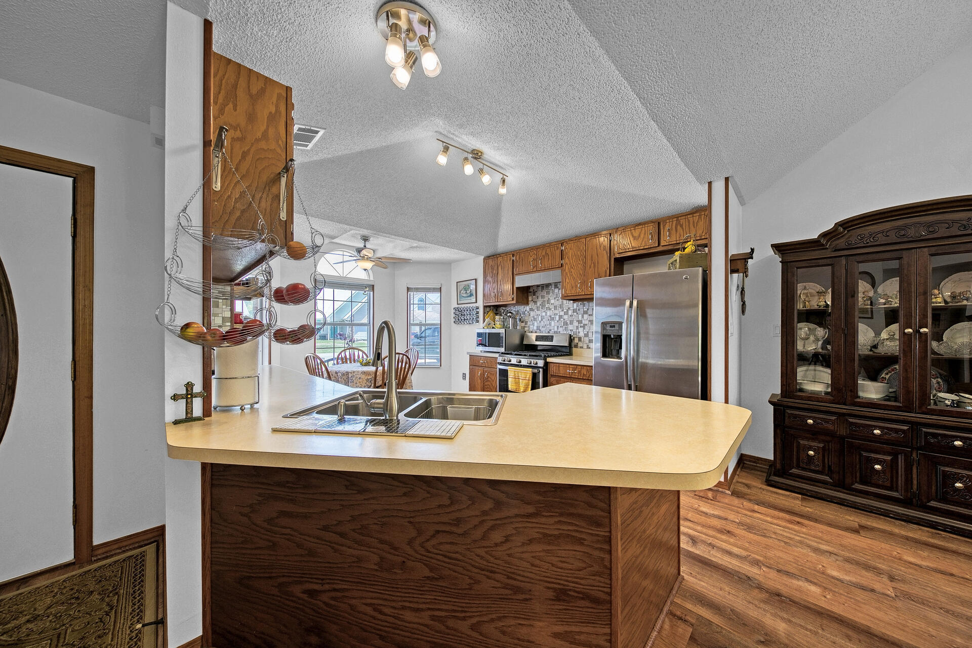 SANDY RIDGE ESTATES - Residential