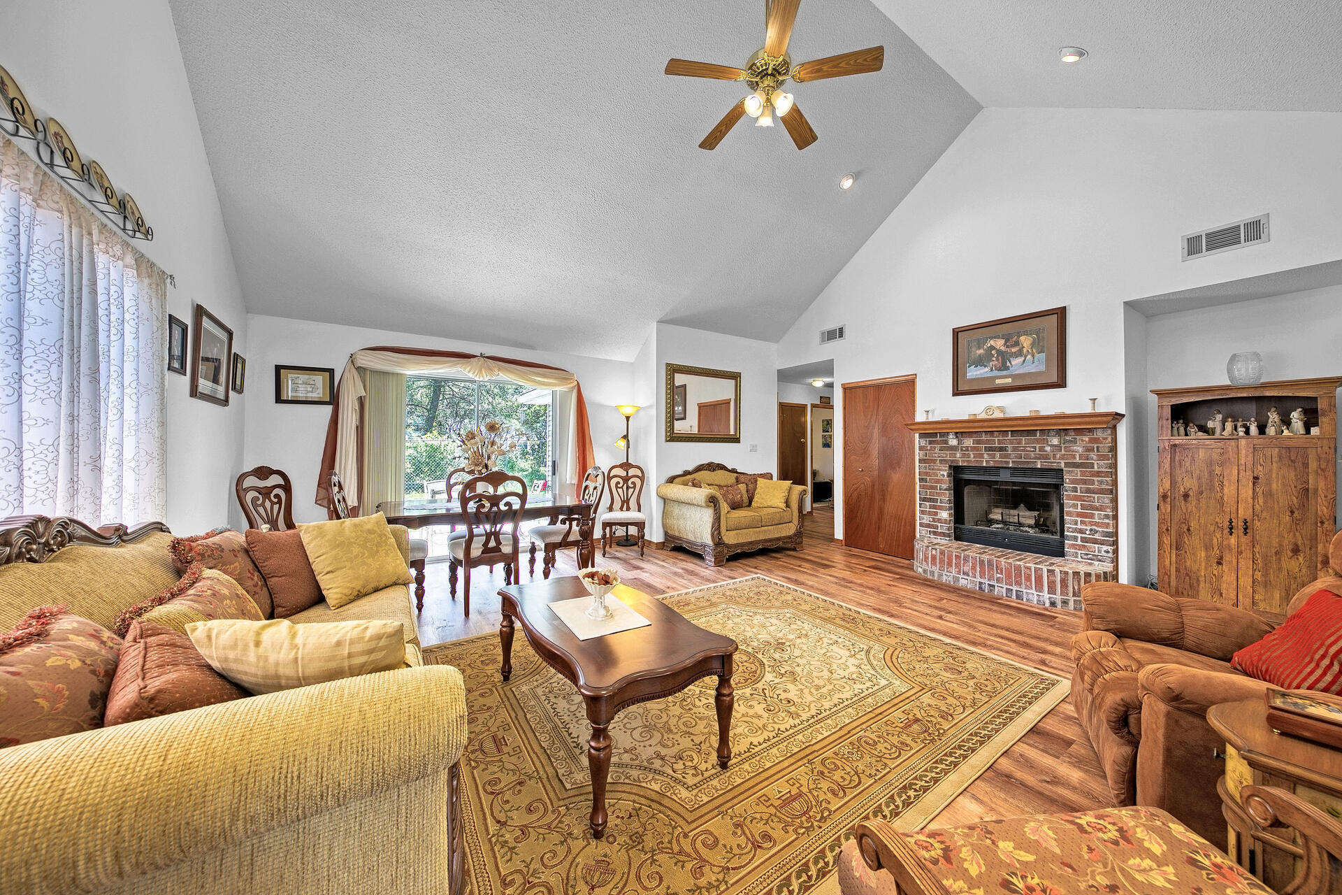 SANDY RIDGE ESTATES - Residential