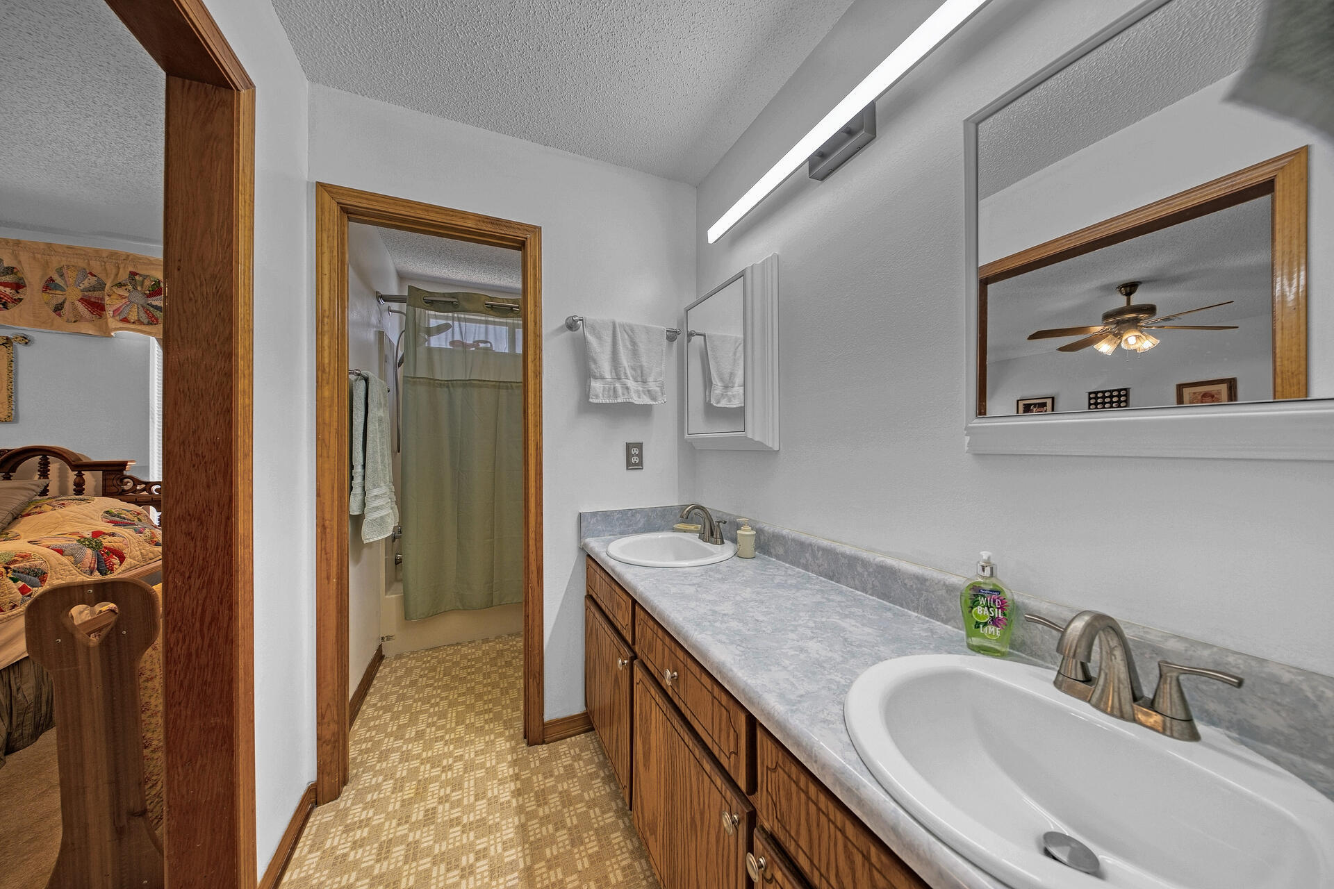 SANDY RIDGE ESTATES - Residential