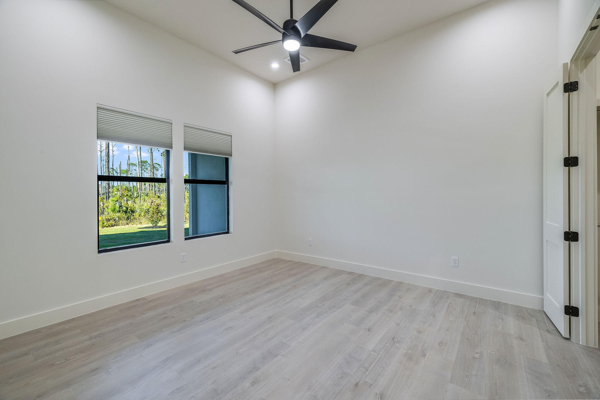 THOMPSON PLANTATION - Residential Lease