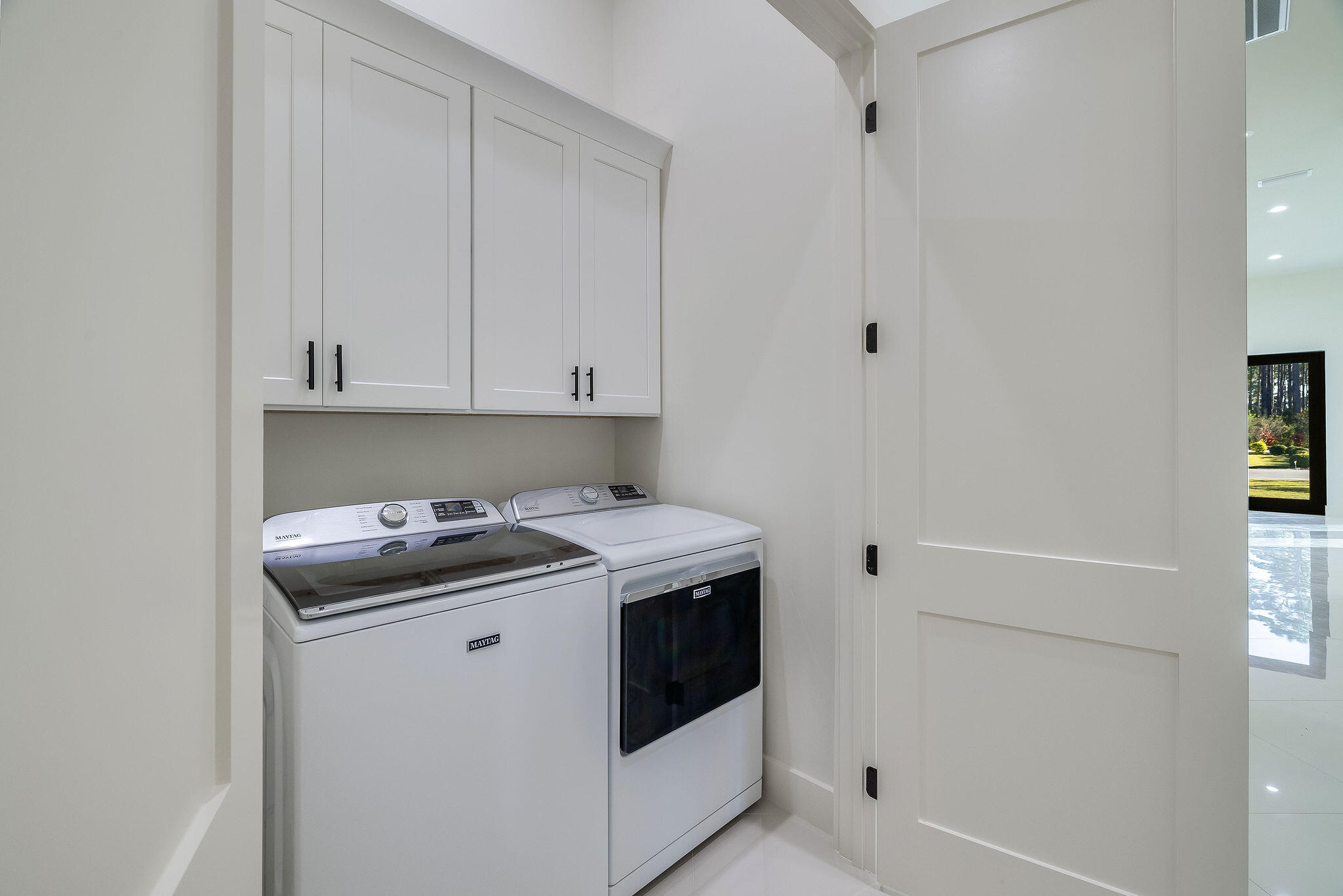 THOMPSON PLANTATION - Residential Lease