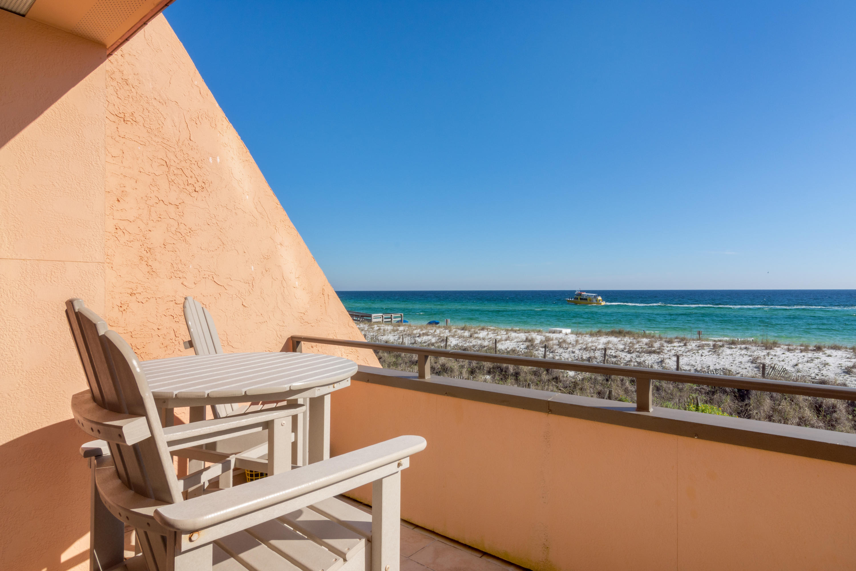 AEGEAN CONDO - Residential