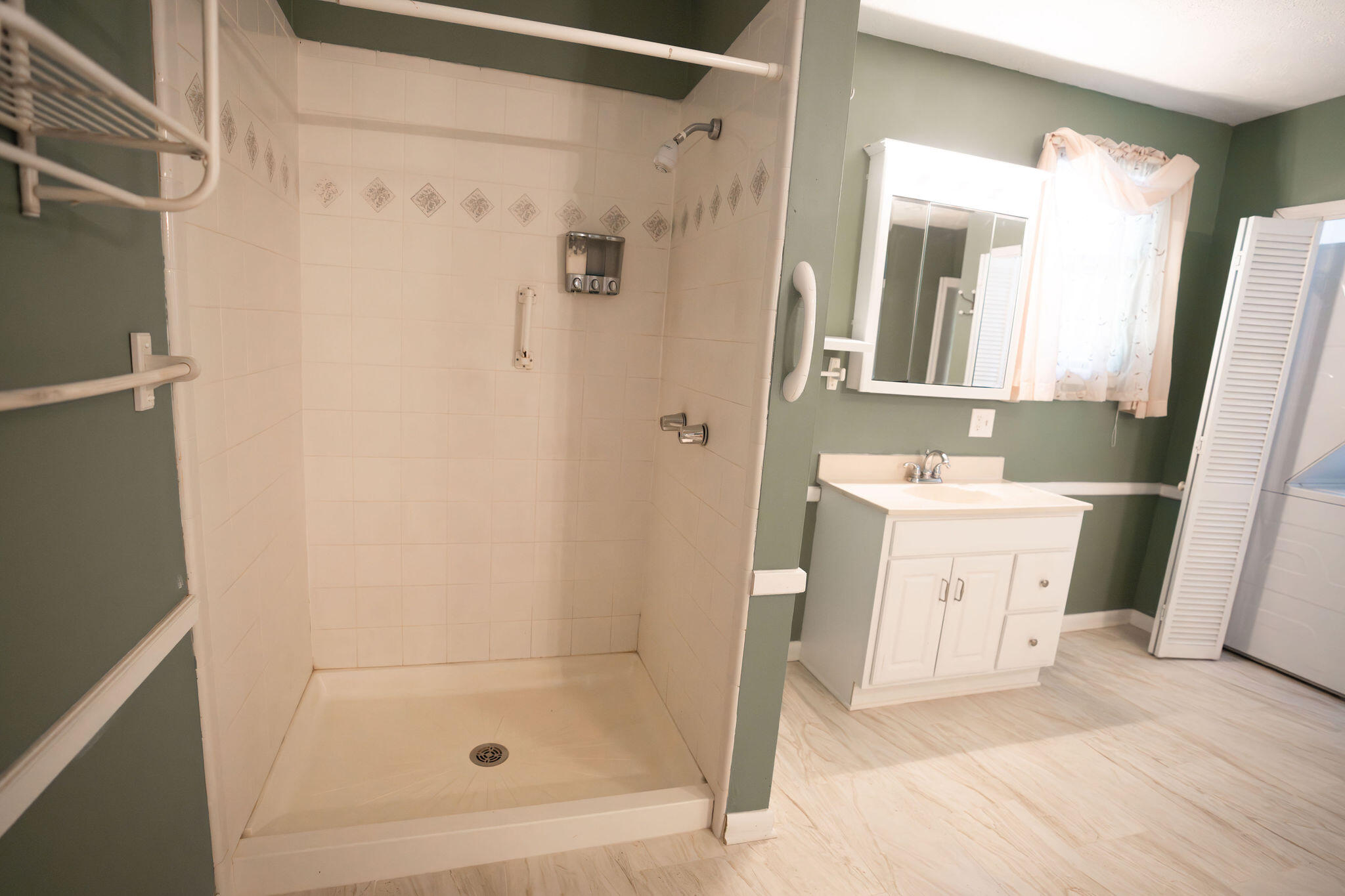 PINEDALE S/D - Residential