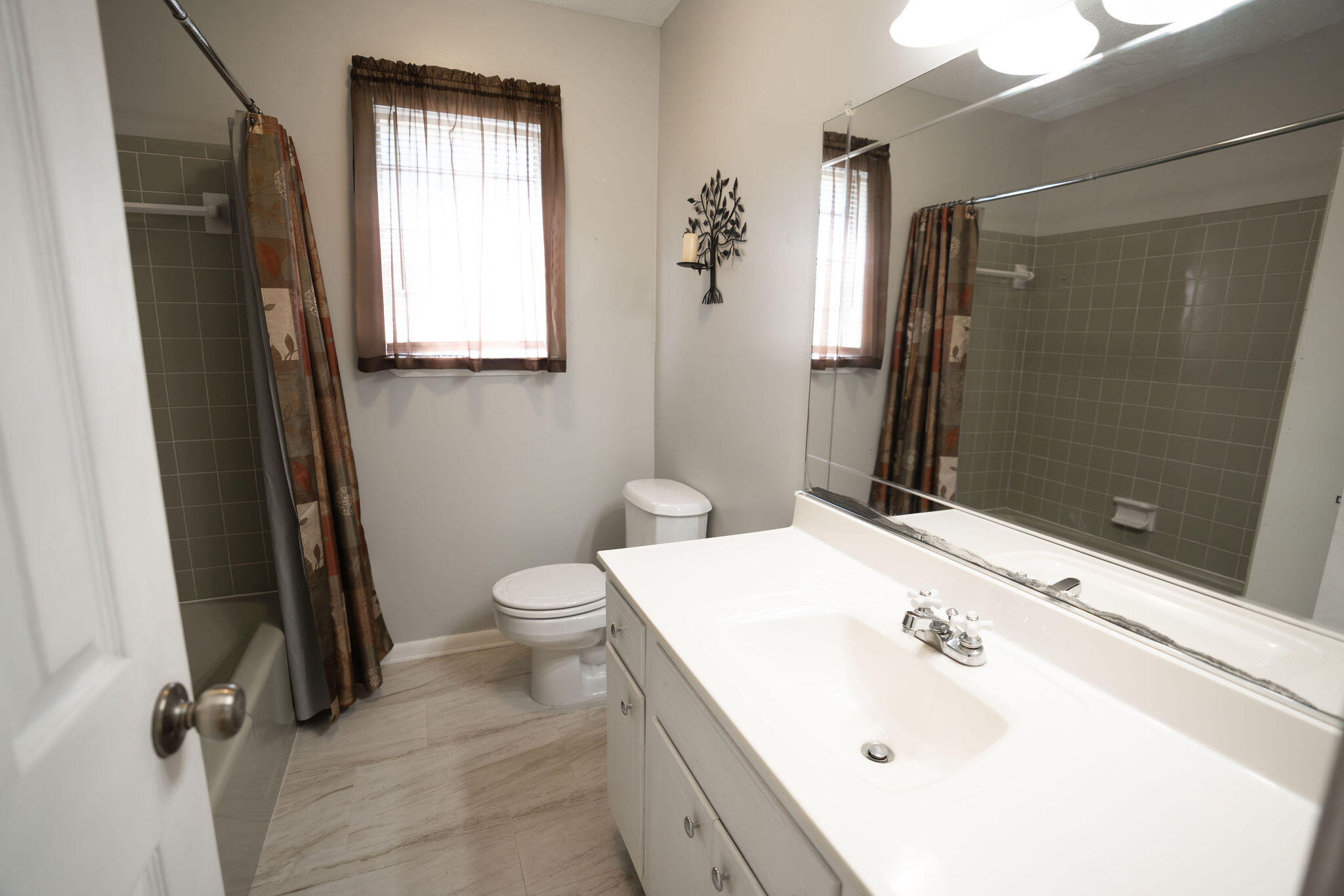 PINEDALE S/D - Residential