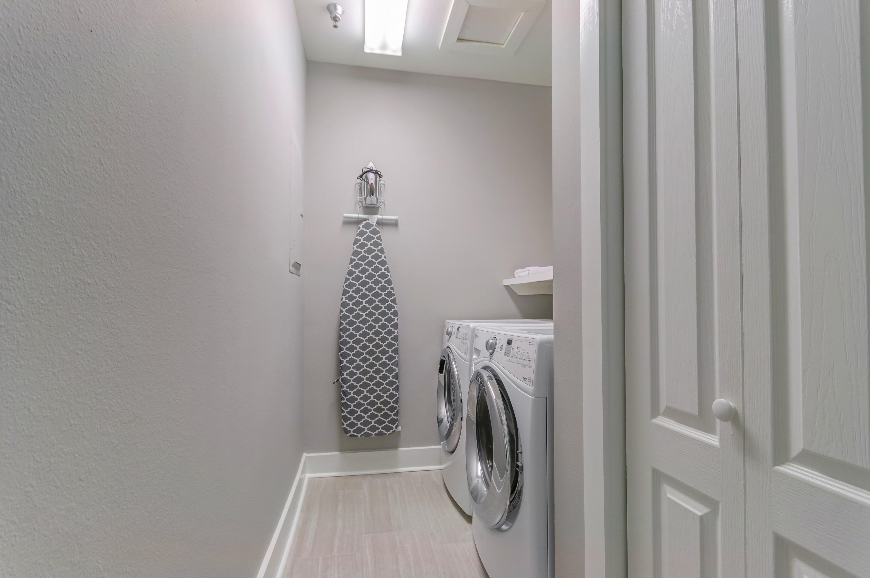 VILLAS AT SUNSET BEACH - Residential