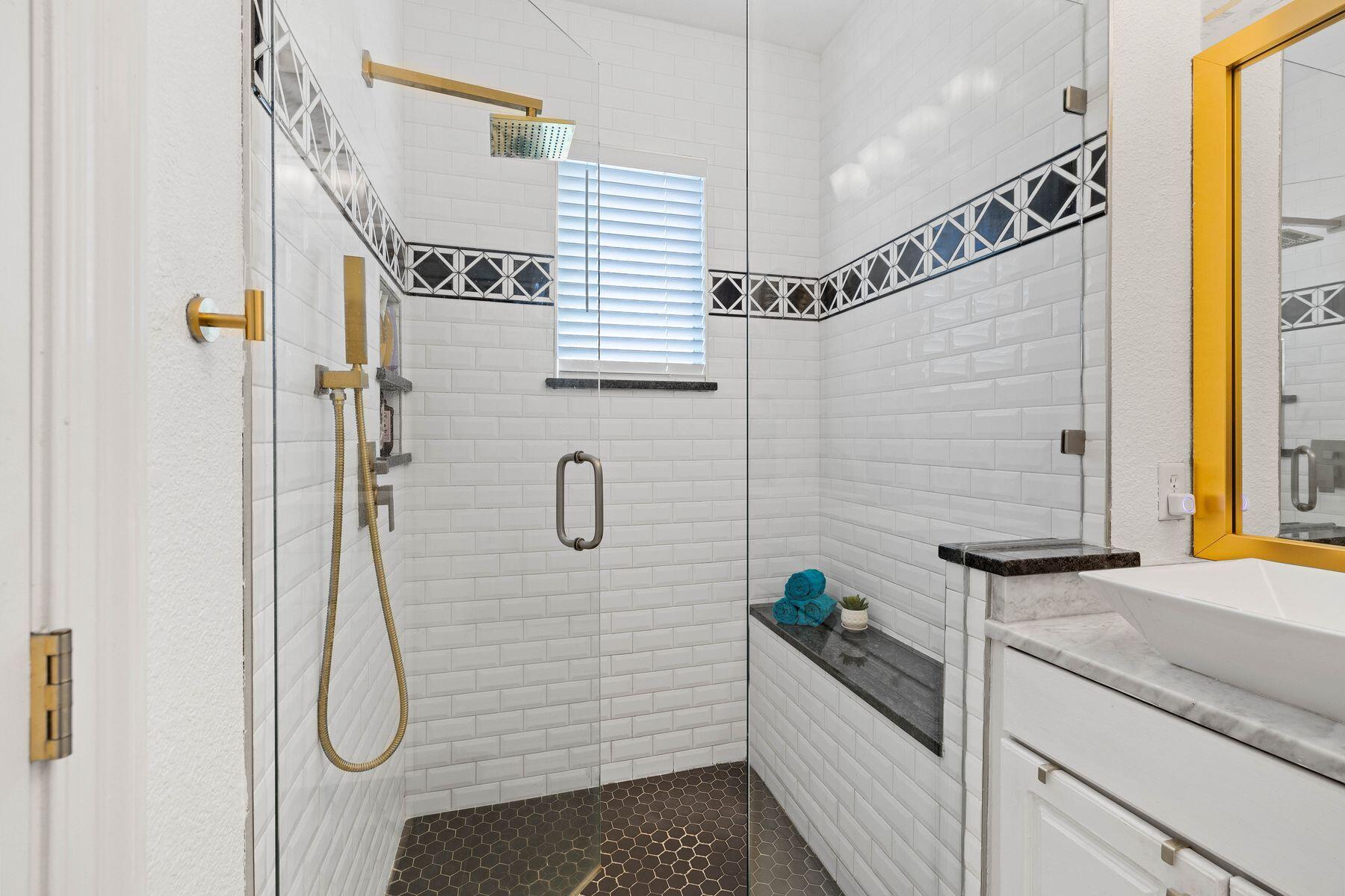 CALUSA BAY S/D - Residential