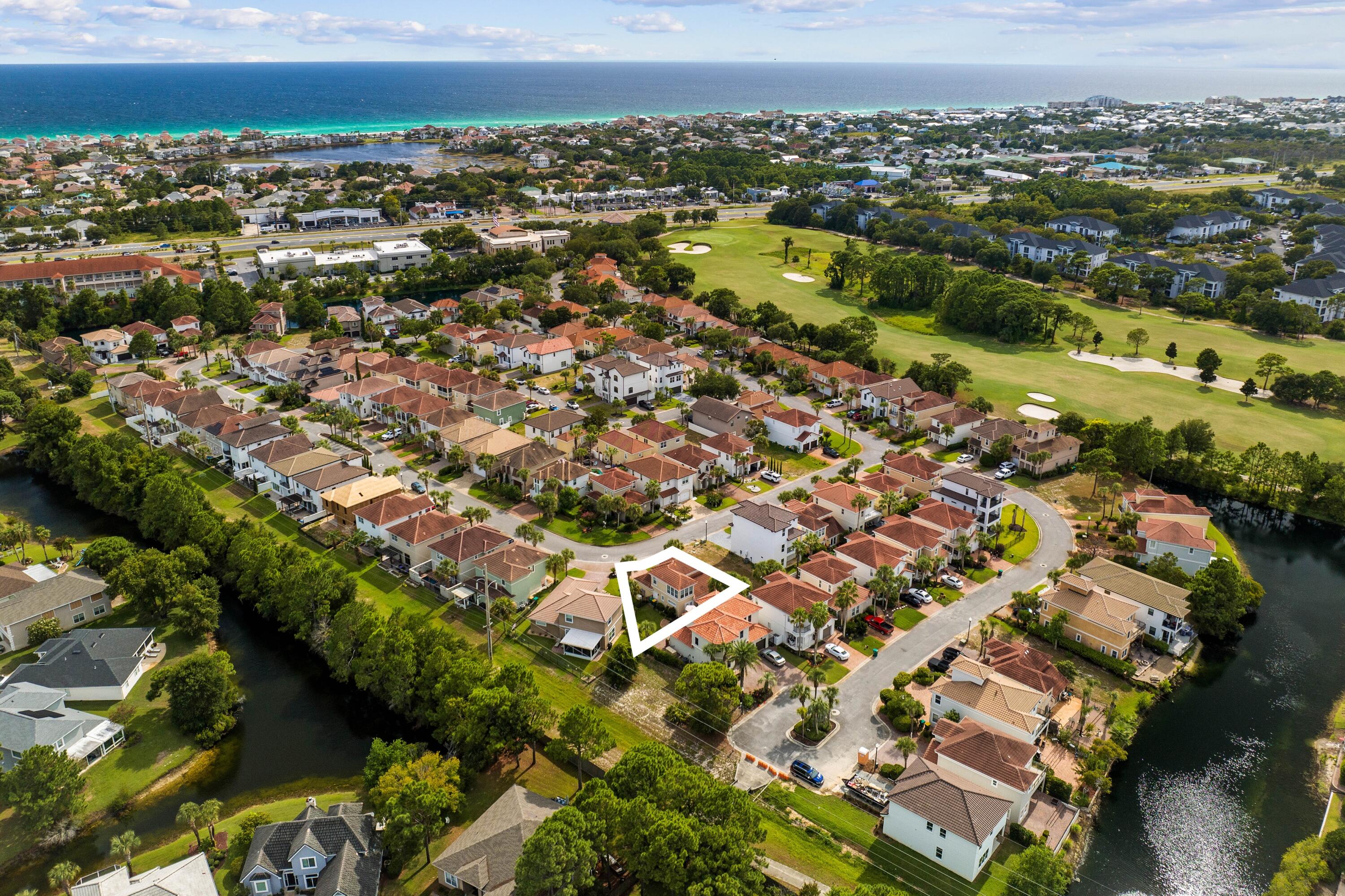 CALUSA BAY S/D - Residential