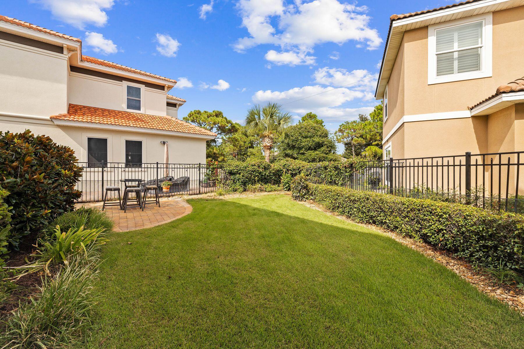 CALUSA BAY S/D - Residential