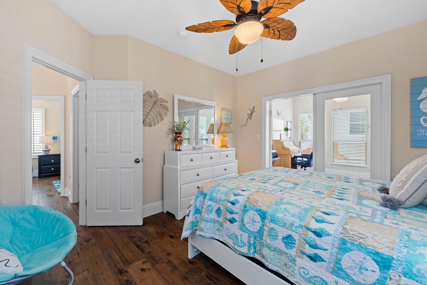CALUSA BAY S/D - Residential