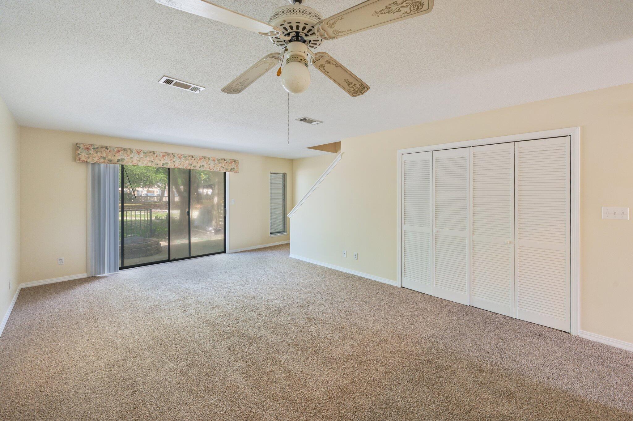 MAGNOLIA BAY CLUB - Residential Lease