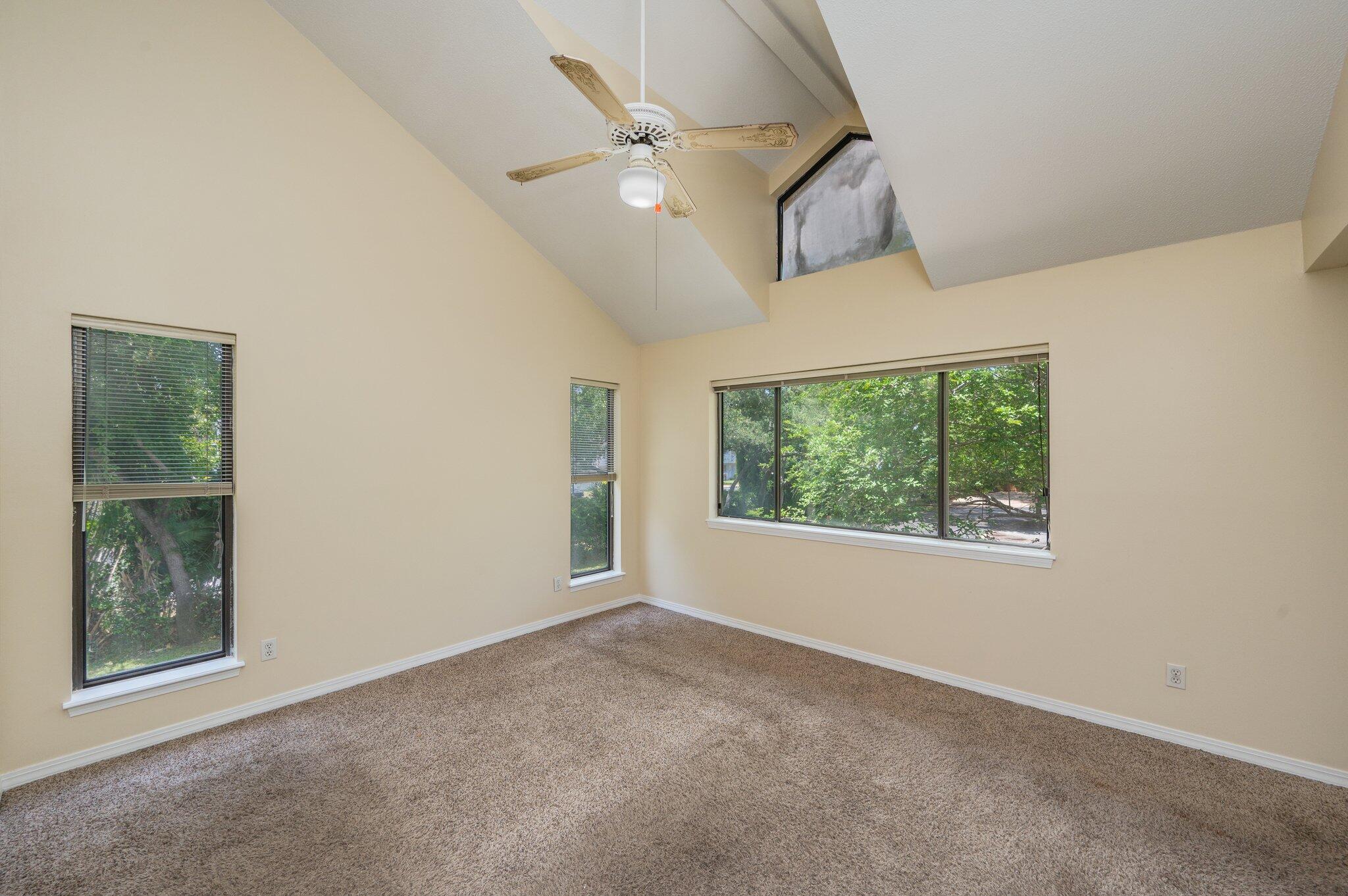 MAGNOLIA BAY CLUB - Residential Lease