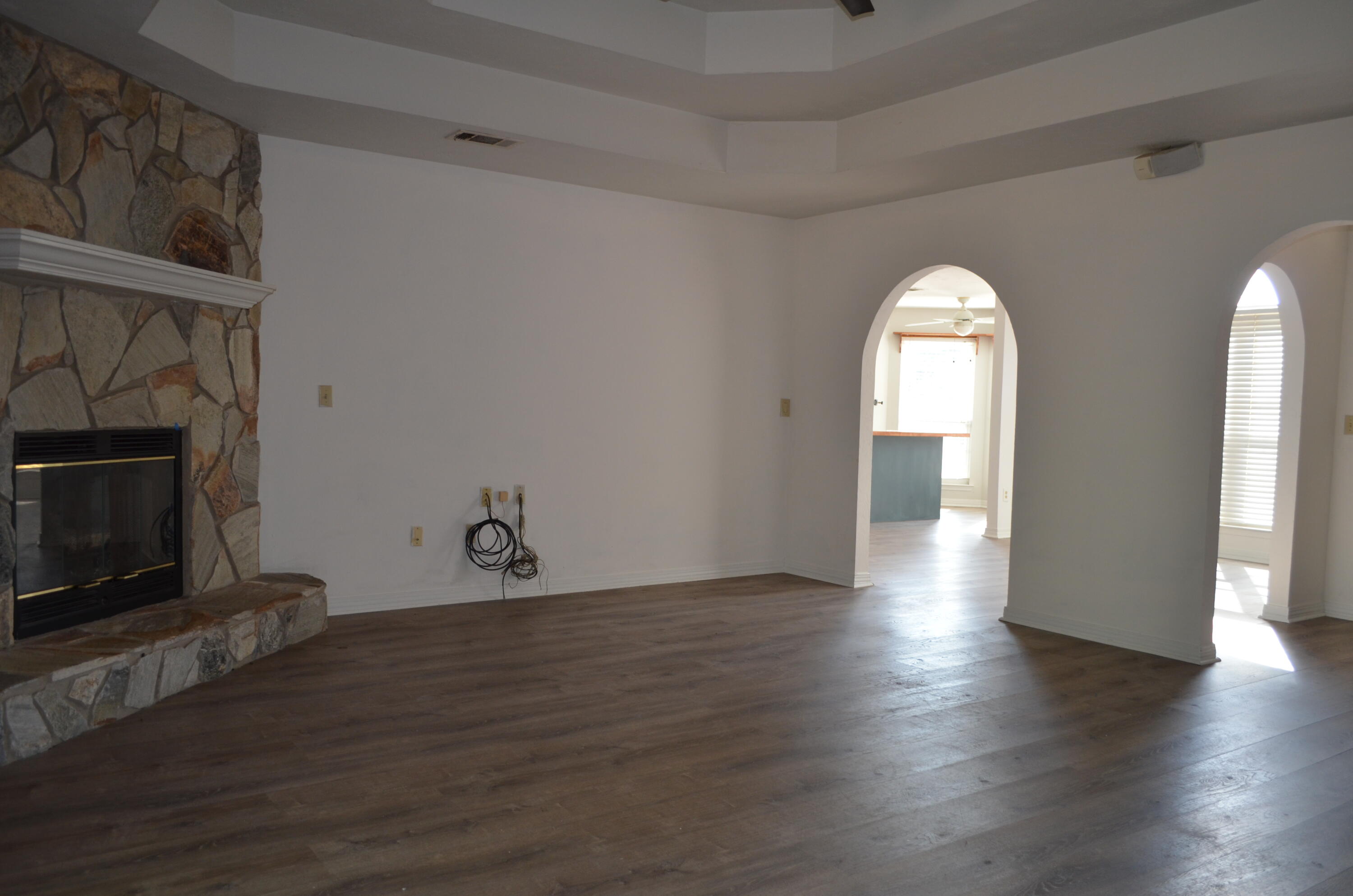 MEADOW WOODS - Residential Lease