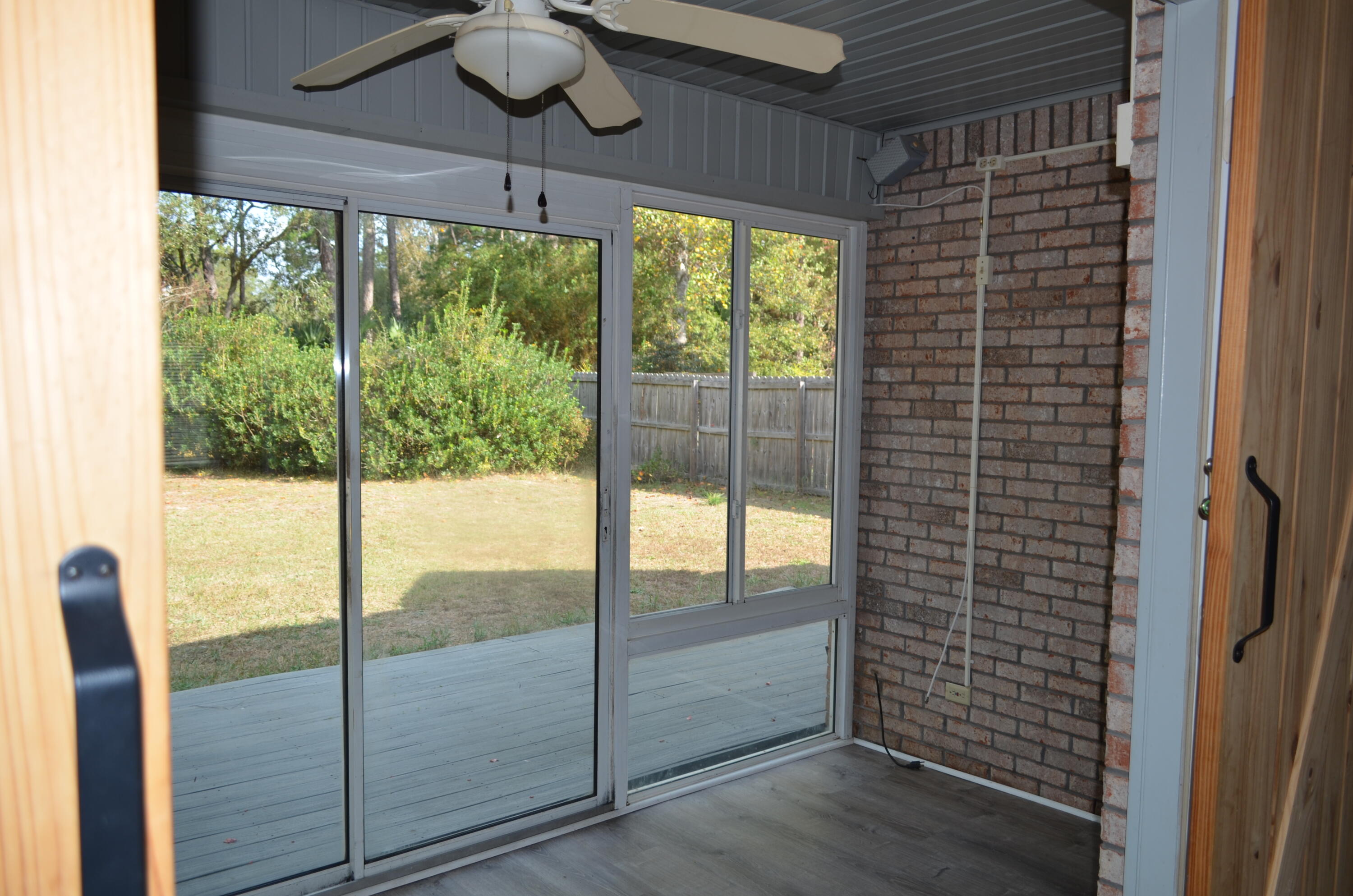 MEADOW WOODS - Residential Lease