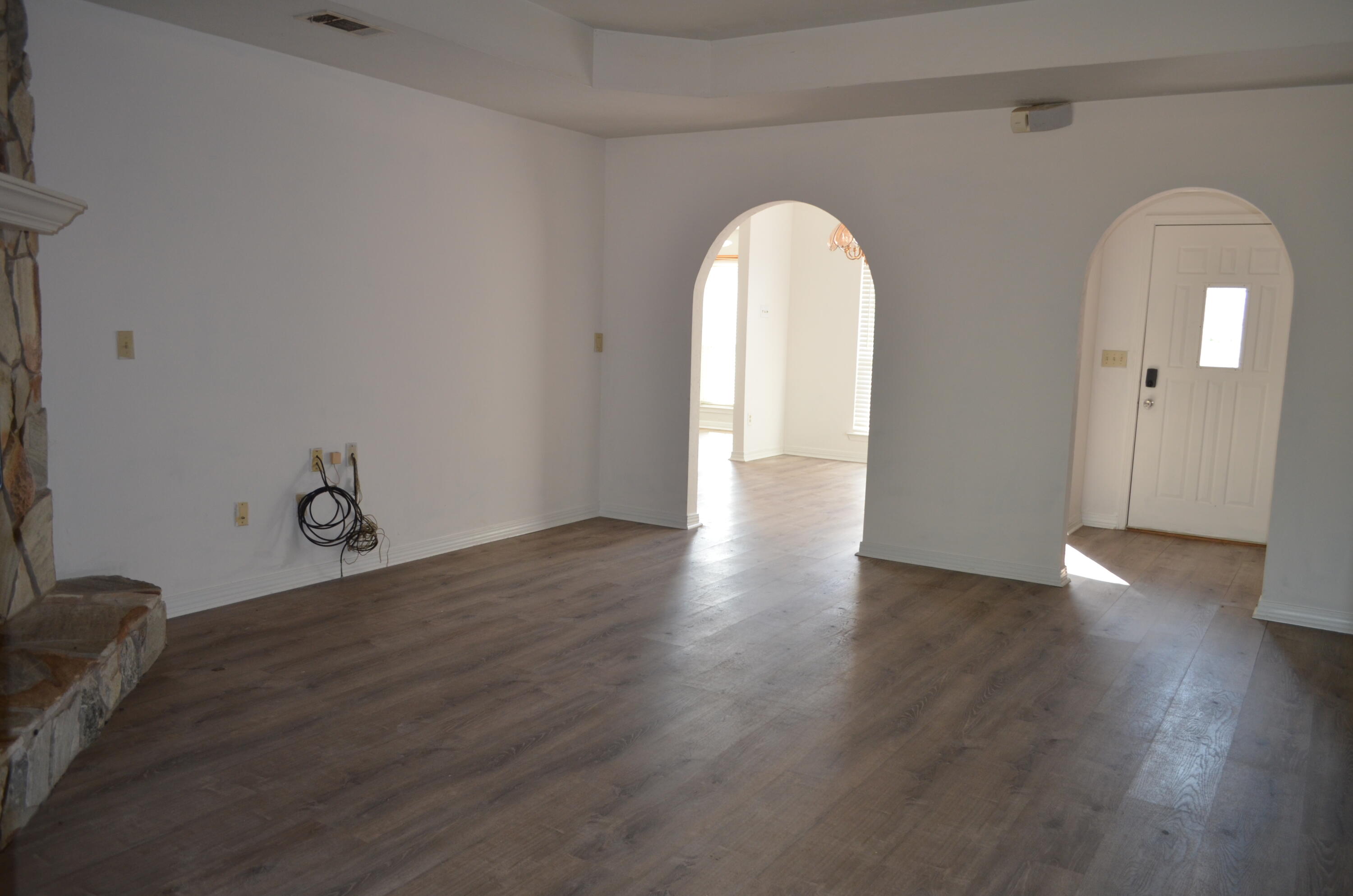 MEADOW WOODS - Residential Lease