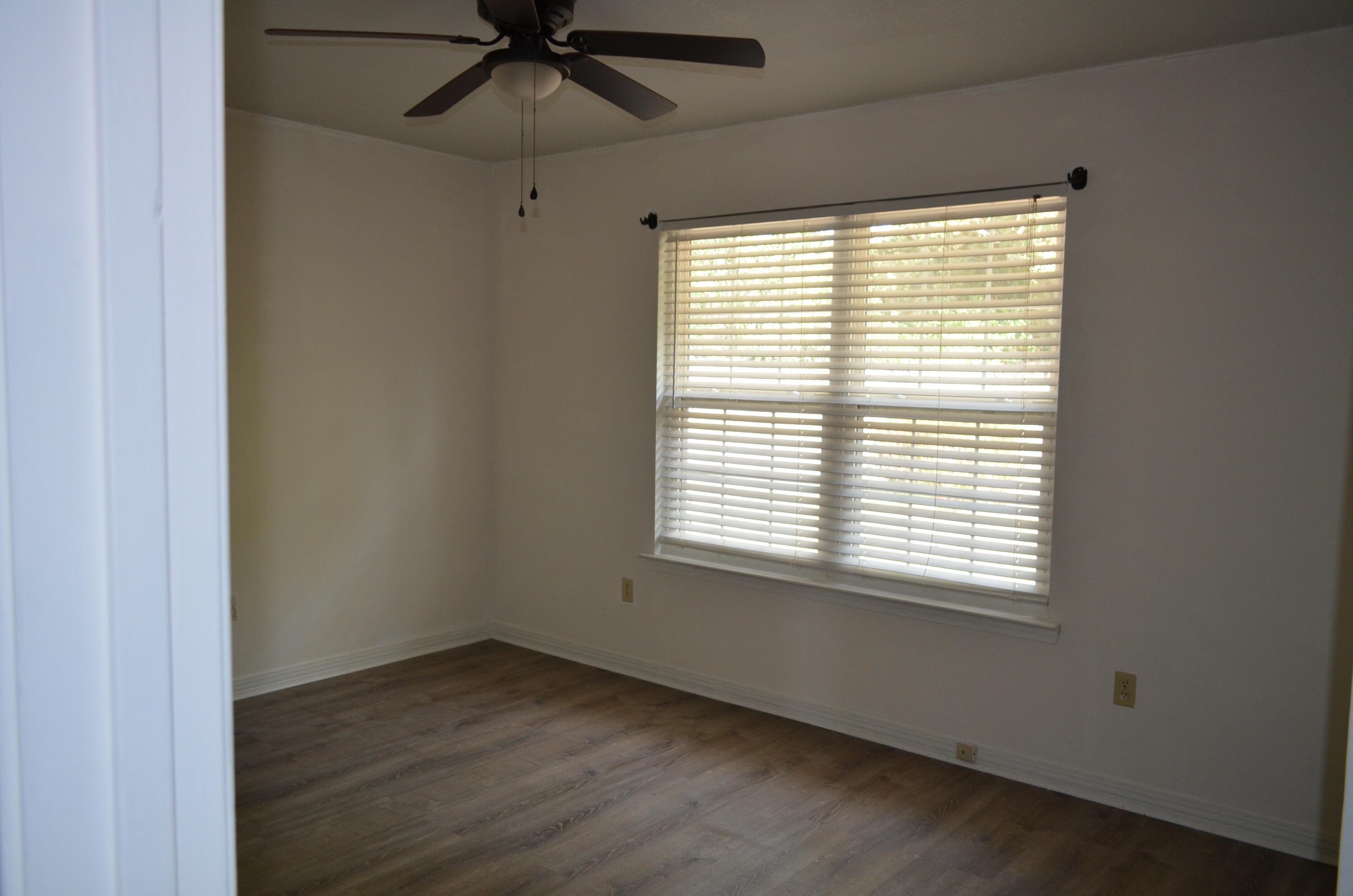 MEADOW WOODS - Residential Lease