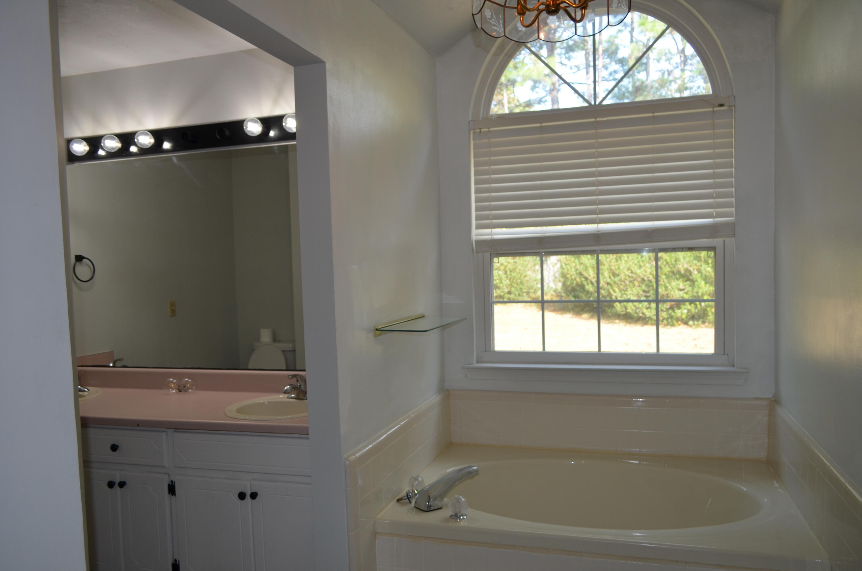 MEADOW WOODS - Residential Lease