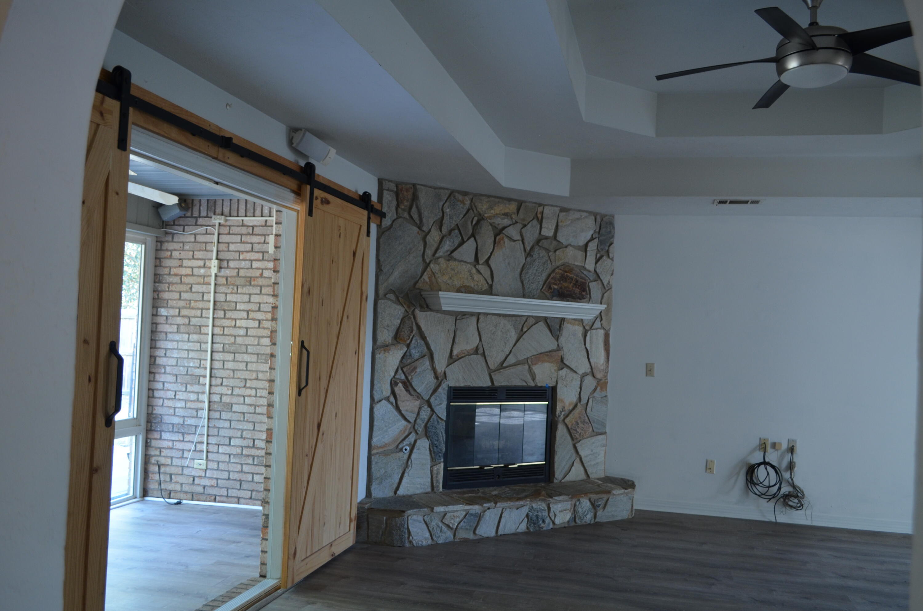 MEADOW WOODS - Residential Lease