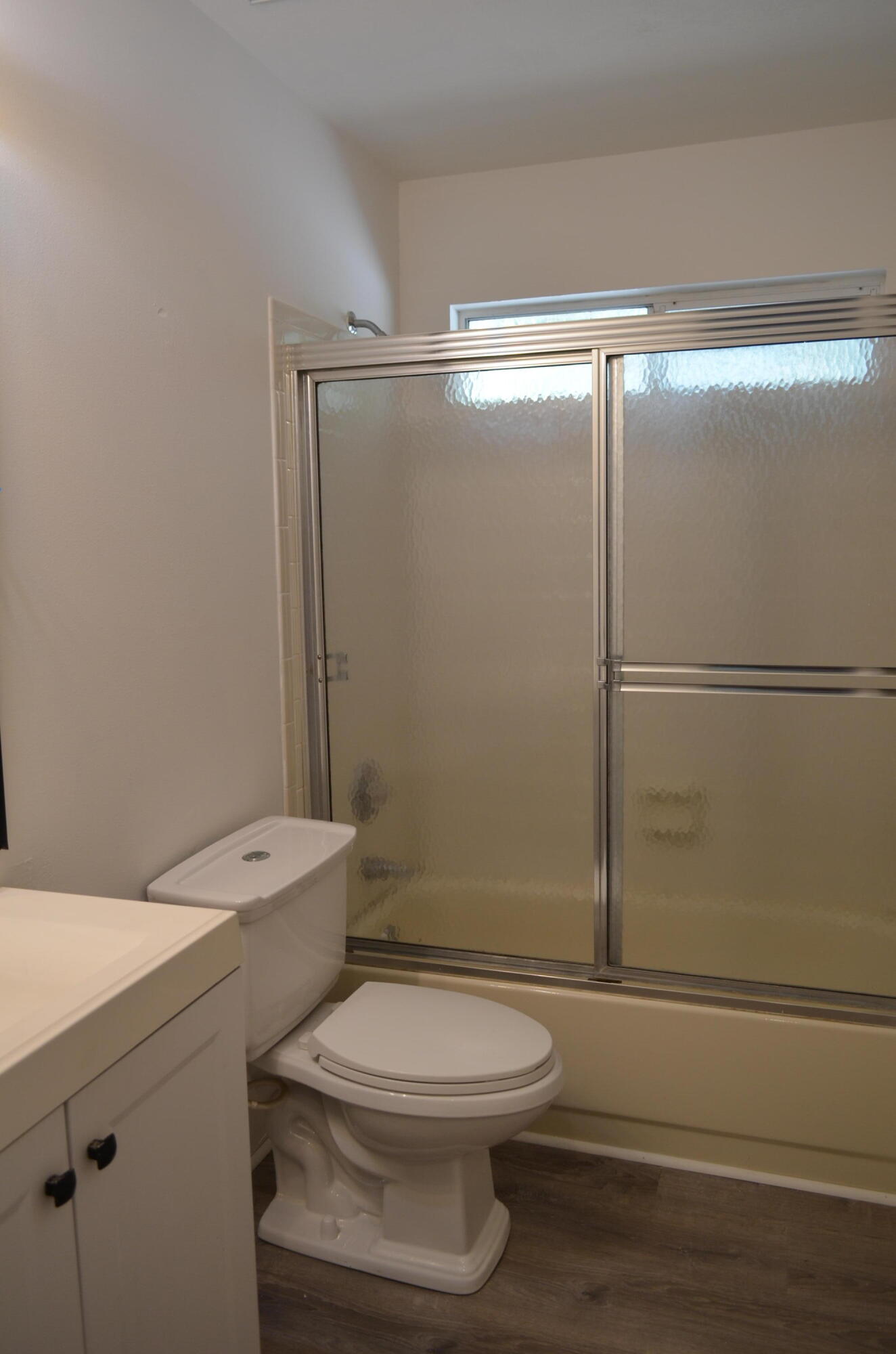 MEADOW WOODS - Residential Lease