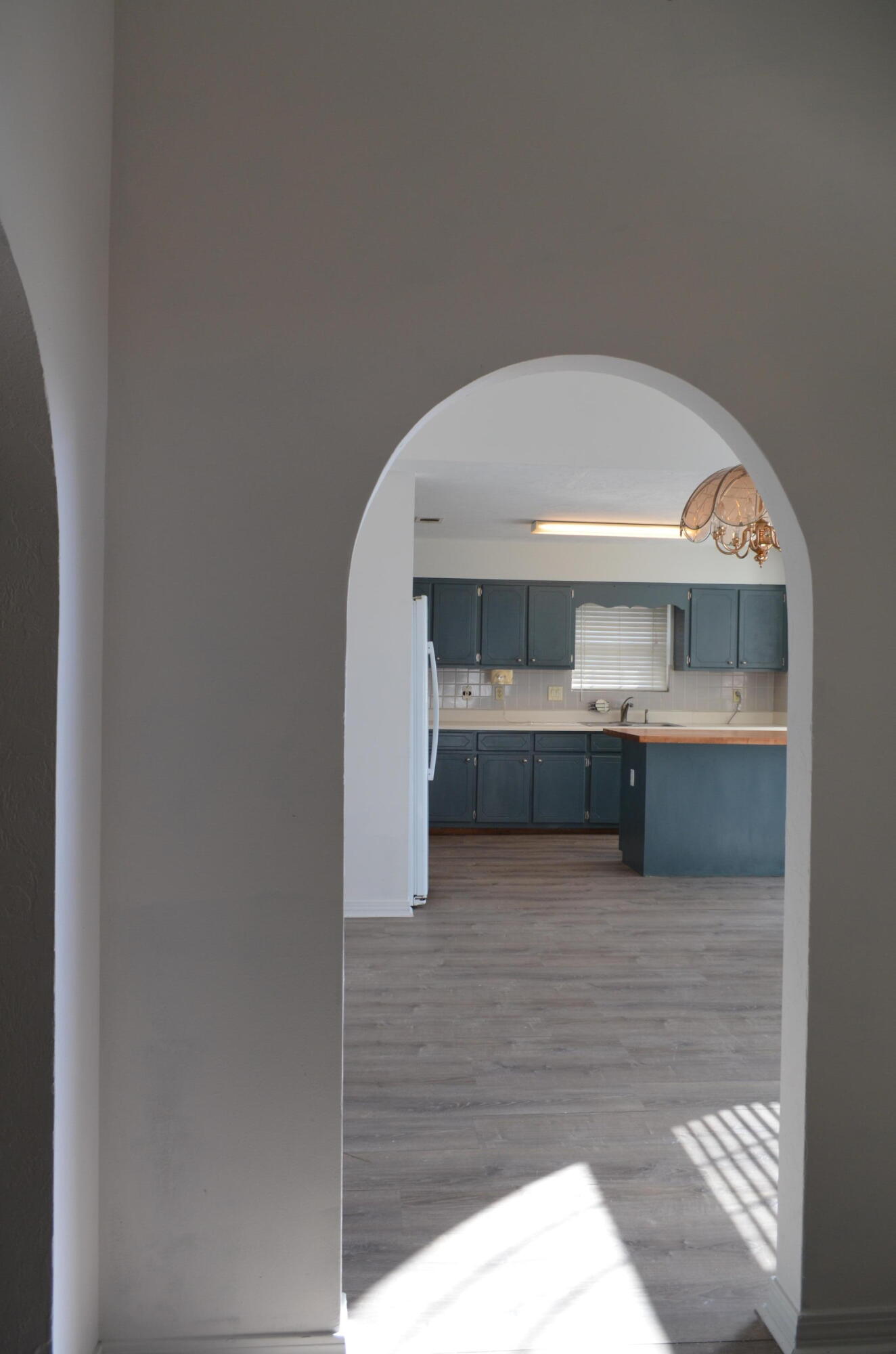 MEADOW WOODS - Residential Lease