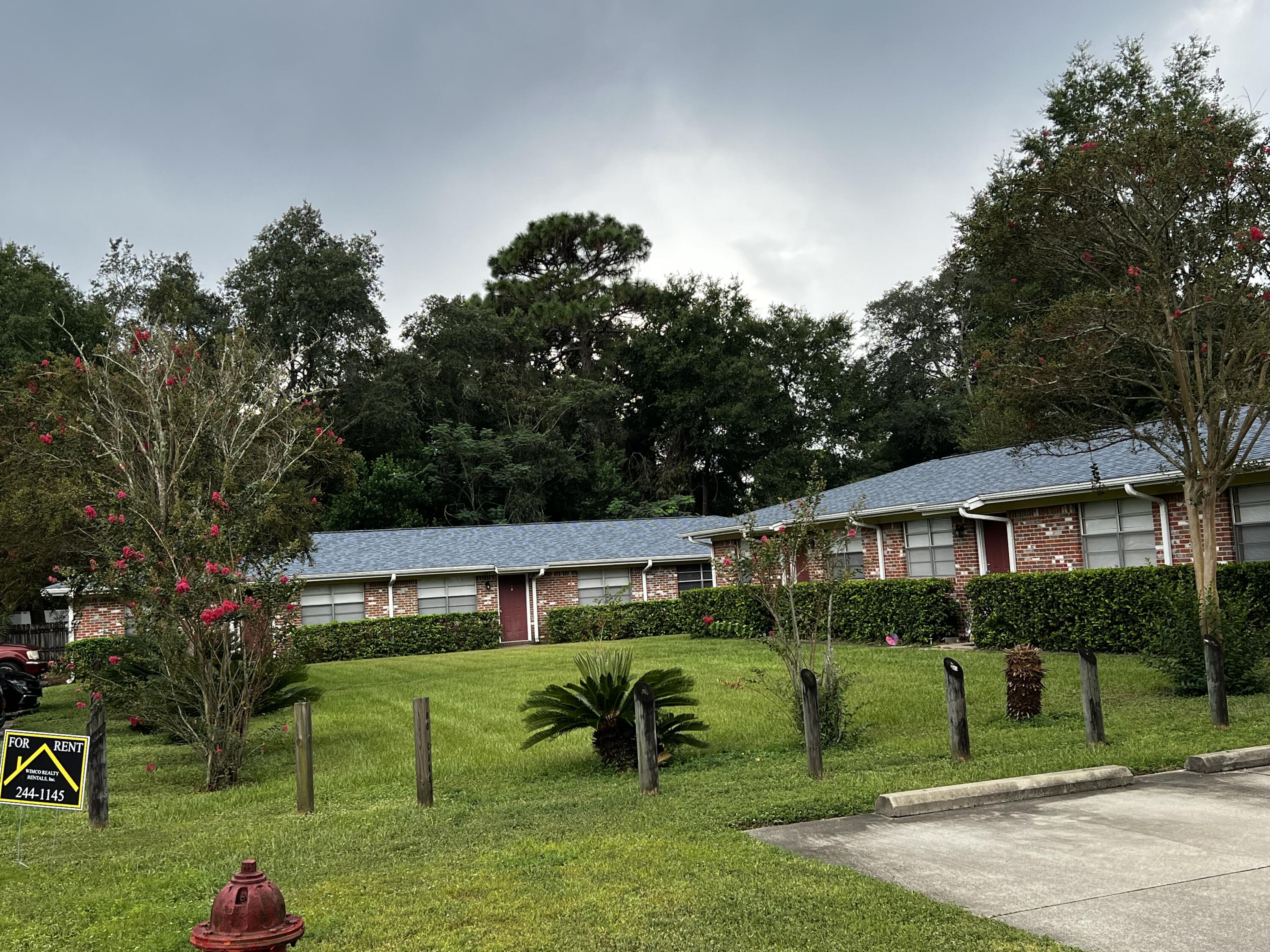 HICKORY - Residential Lease