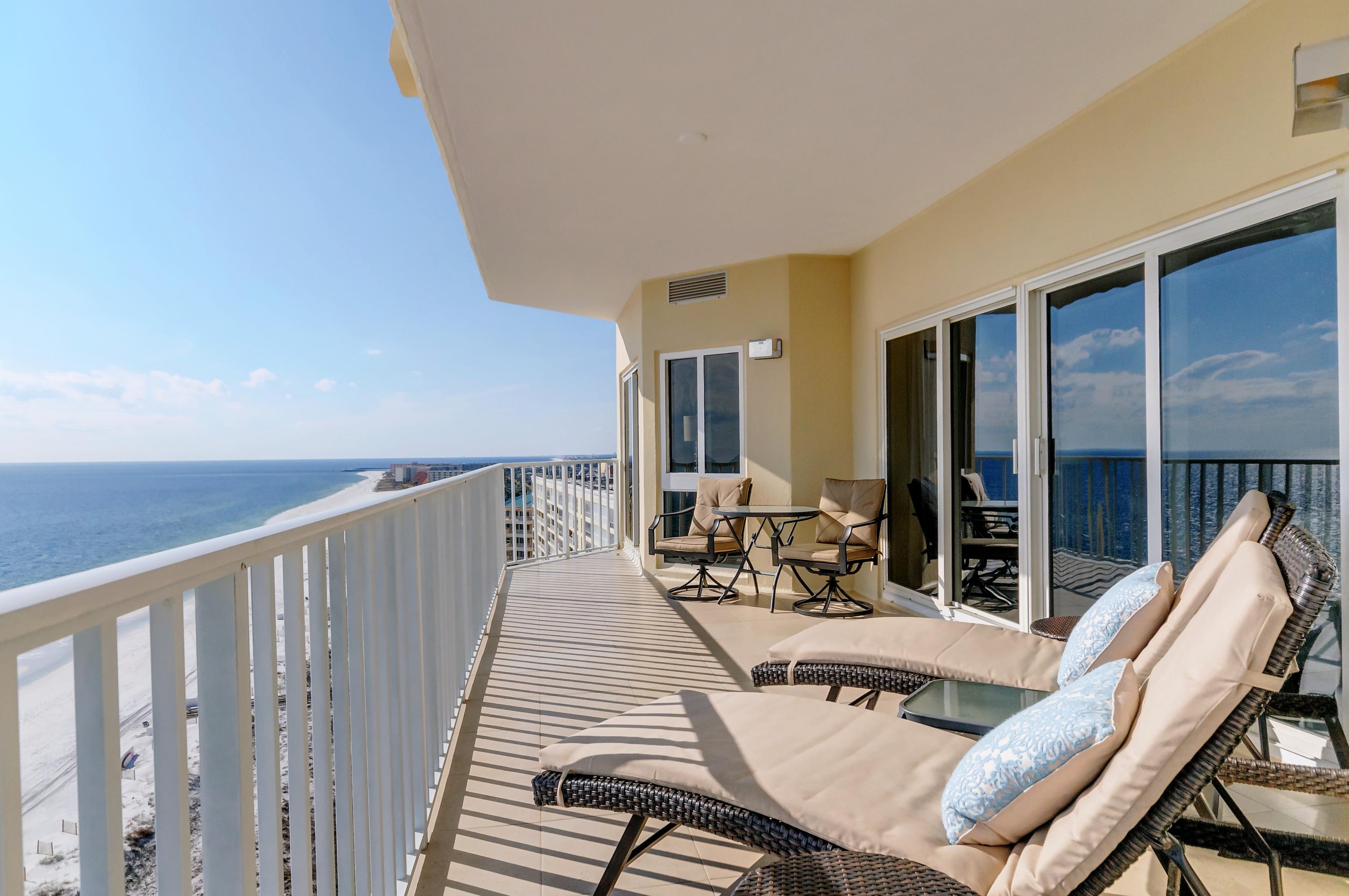 HOLIDAY ISLE TOWERS CONDO - Residential