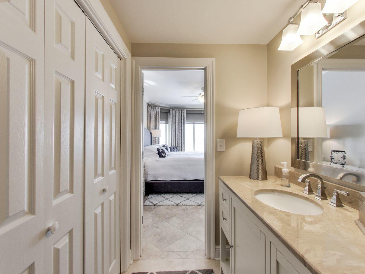 HOLIDAY ISLE TOWERS CONDO - Residential