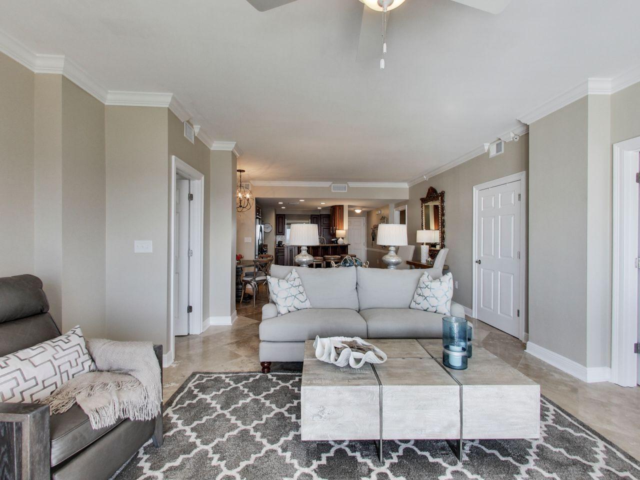 HOLIDAY ISLE TOWERS CONDO - Residential