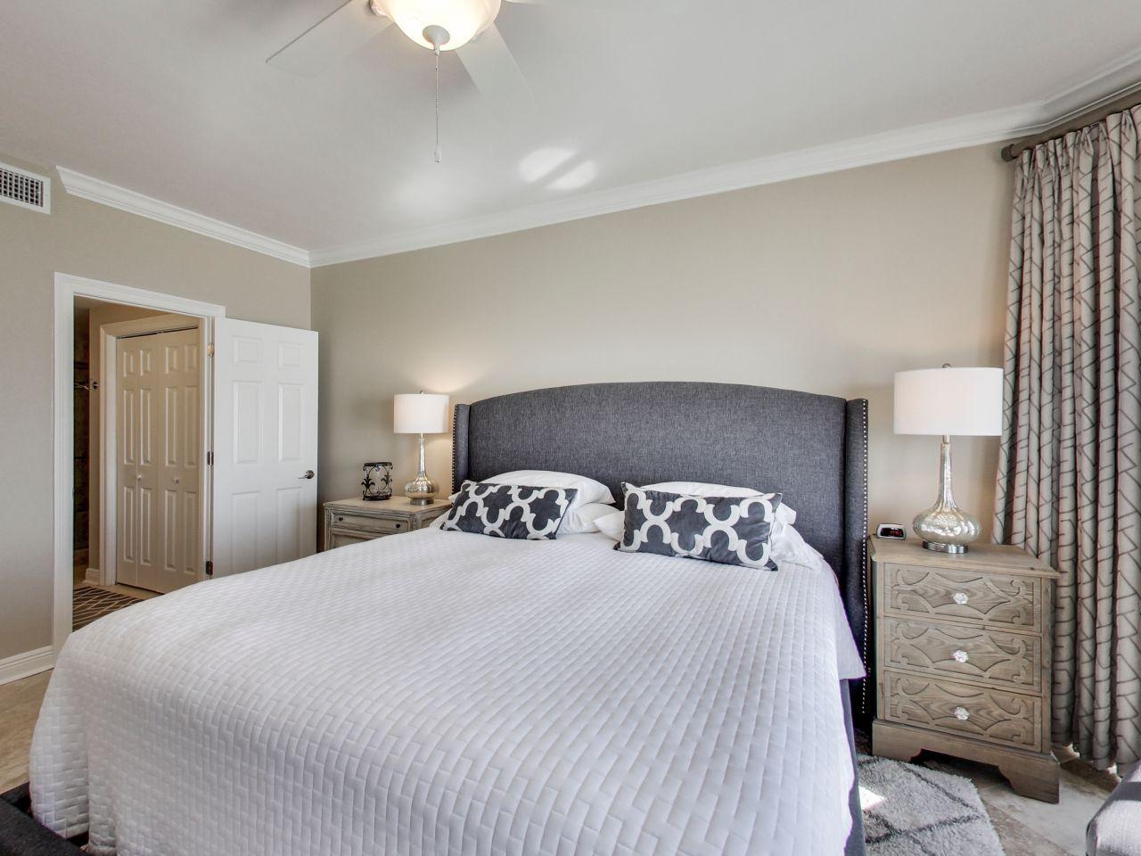 HOLIDAY ISLE TOWERS CONDO - Residential