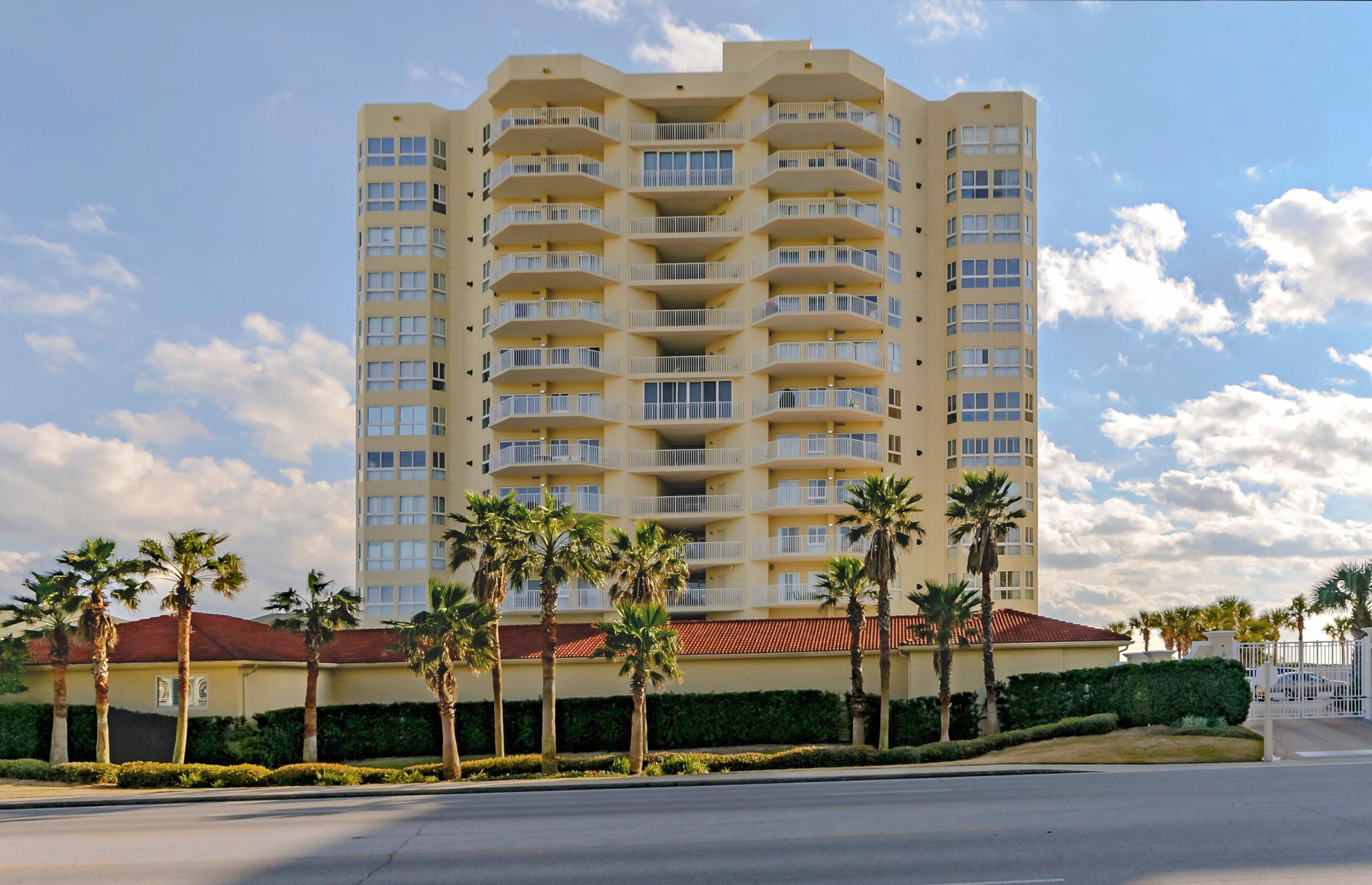 HOLIDAY ISLE TOWERS CONDO - Residential