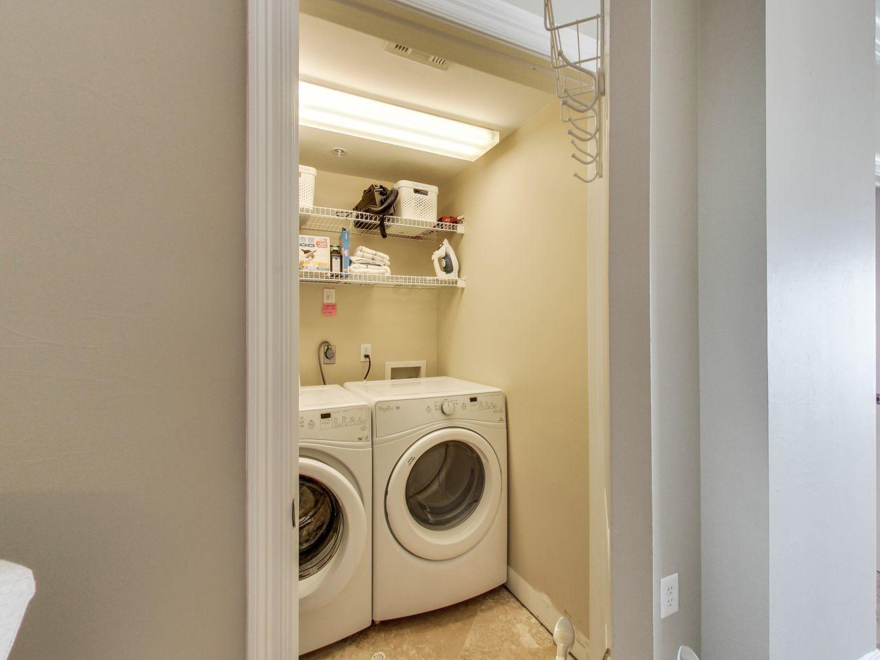 HOLIDAY ISLE TOWERS CONDO - Residential