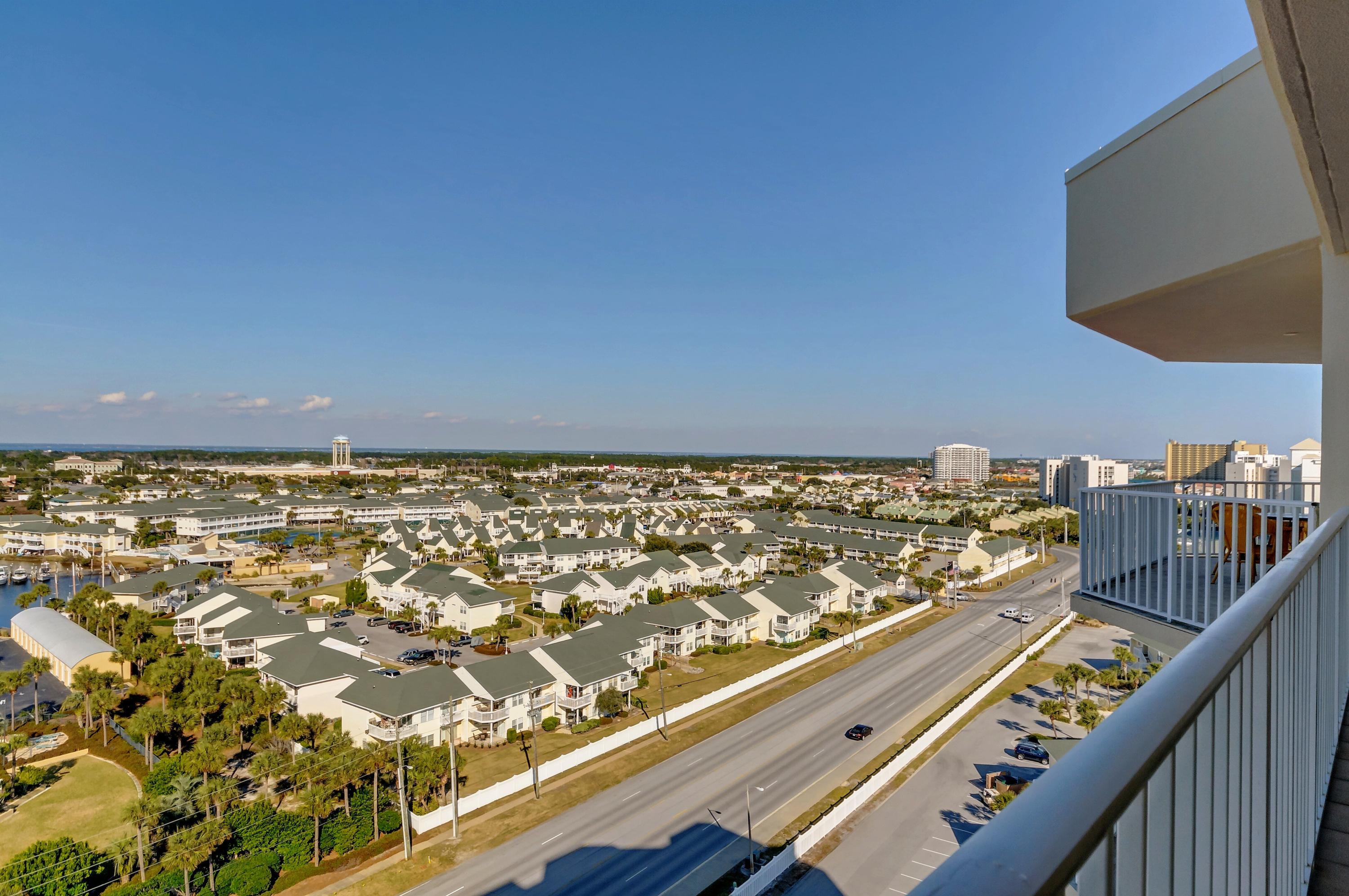 HOLIDAY ISLE TOWERS CONDO - Residential