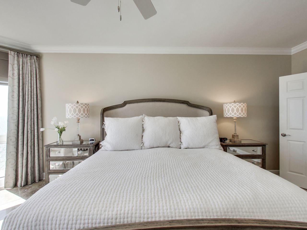 HOLIDAY ISLE TOWERS CONDO - Residential