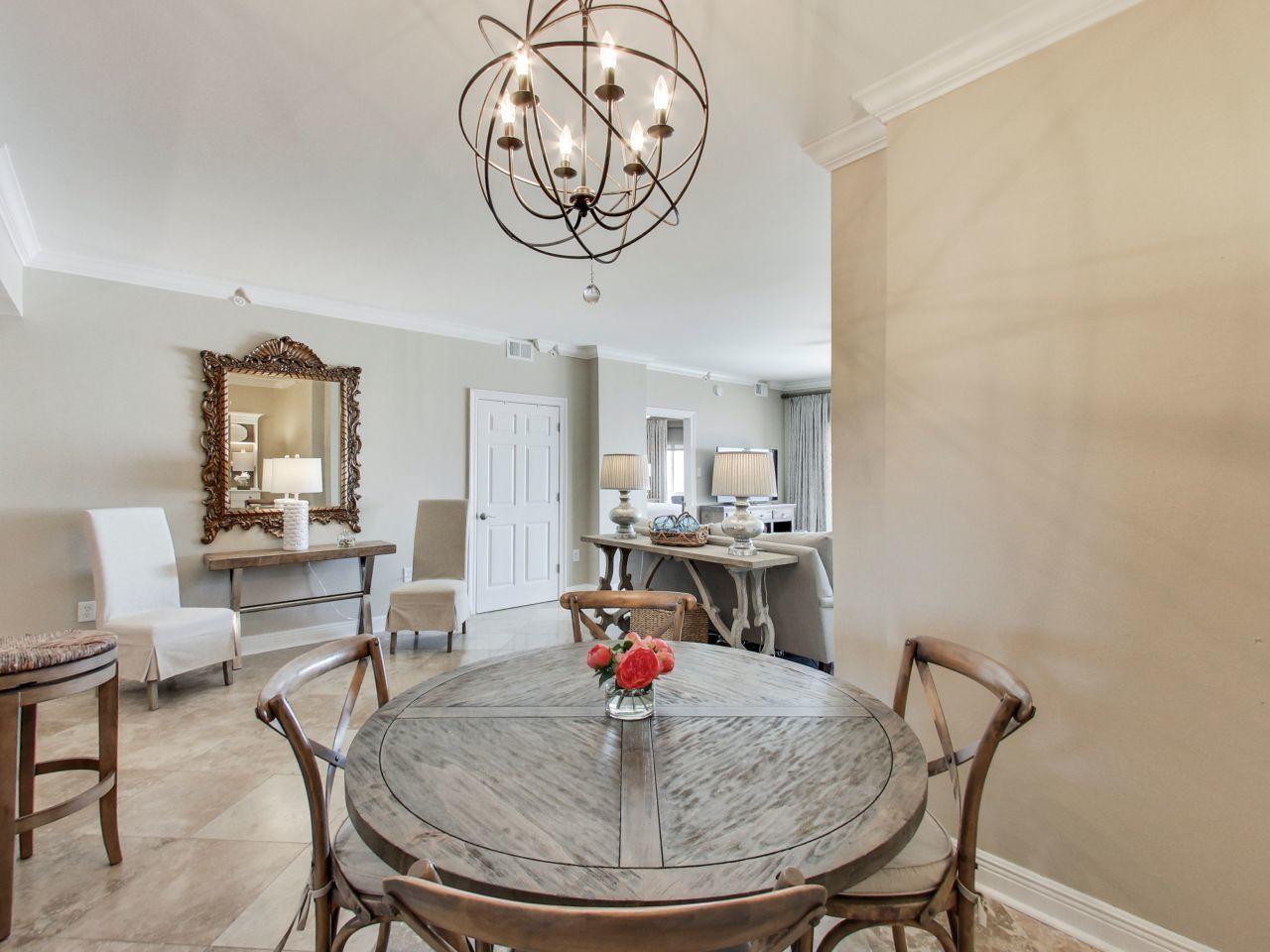 HOLIDAY ISLE TOWERS CONDO - Residential