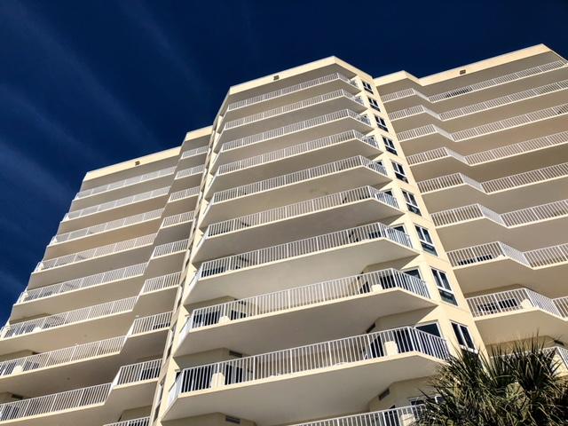 HOLIDAY ISLE TOWERS CONDO - Residential