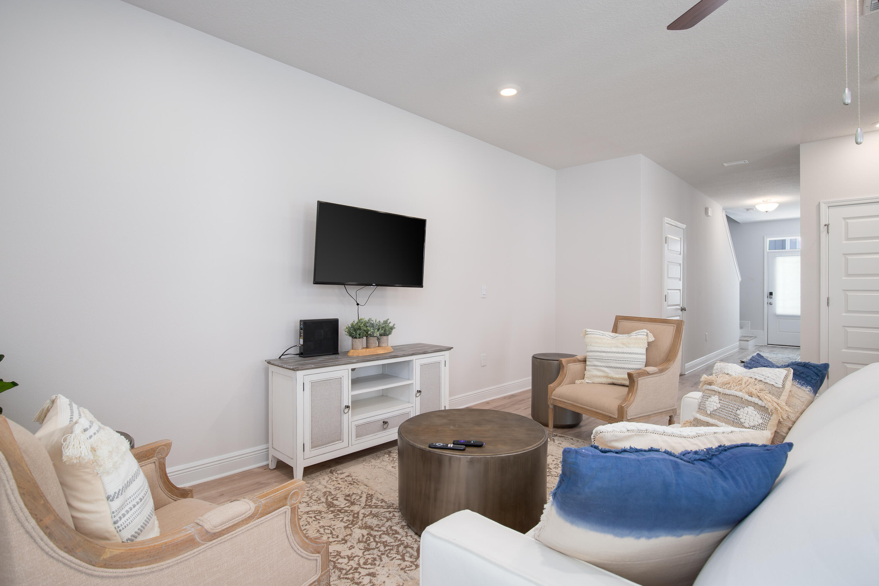 Sandhill pines - Residential