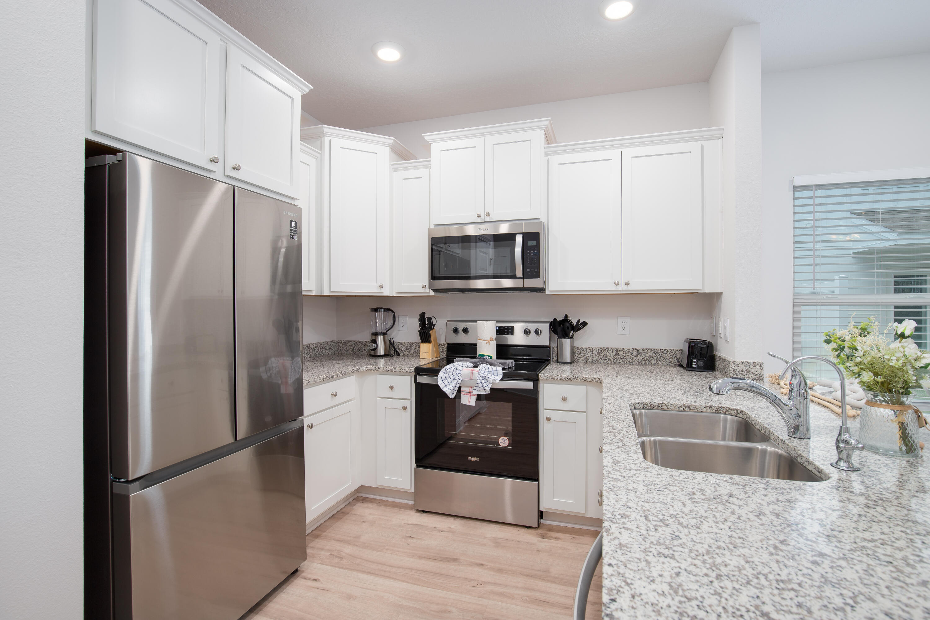 Sandhill pines - Residential