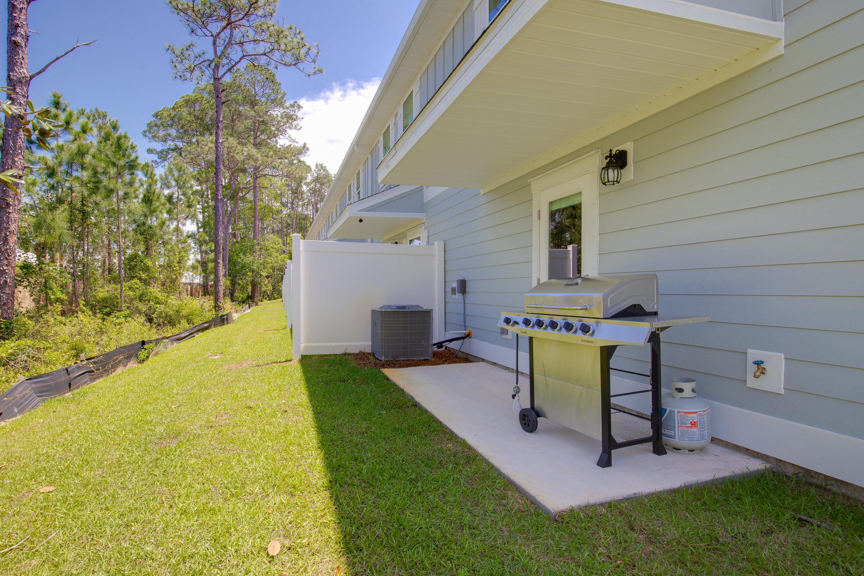 Sandhill pines - Residential