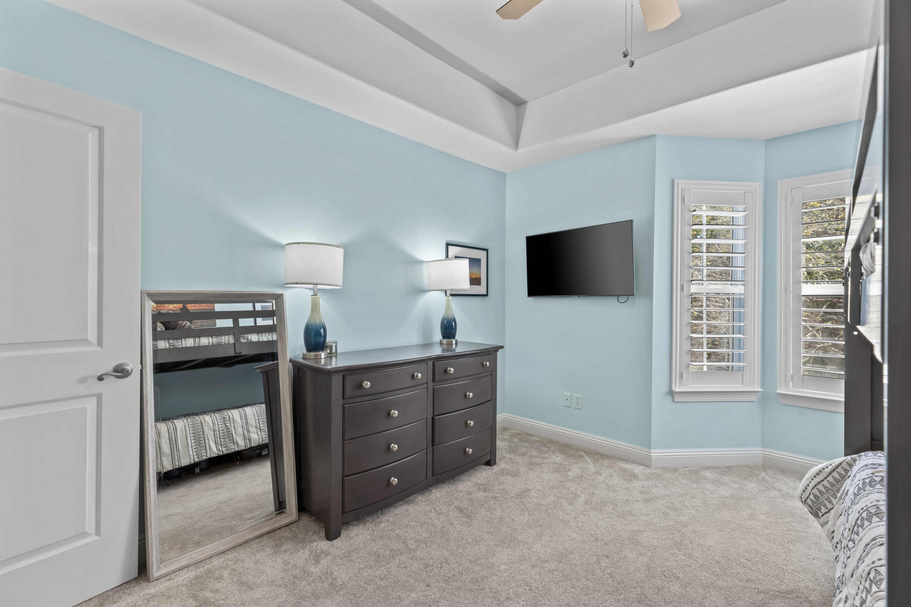 SOVEREIGN ISLE S/D - Residential