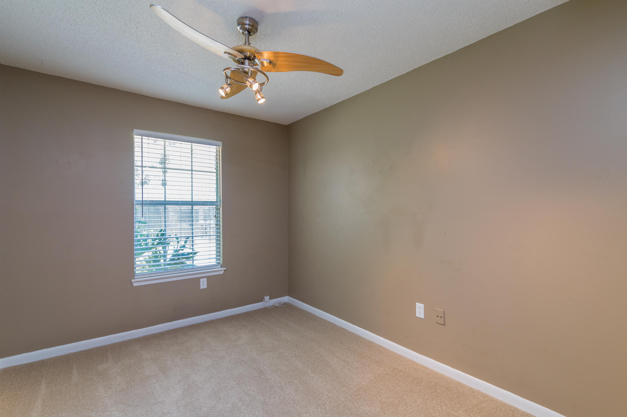 WHITNEY PINES - Residential