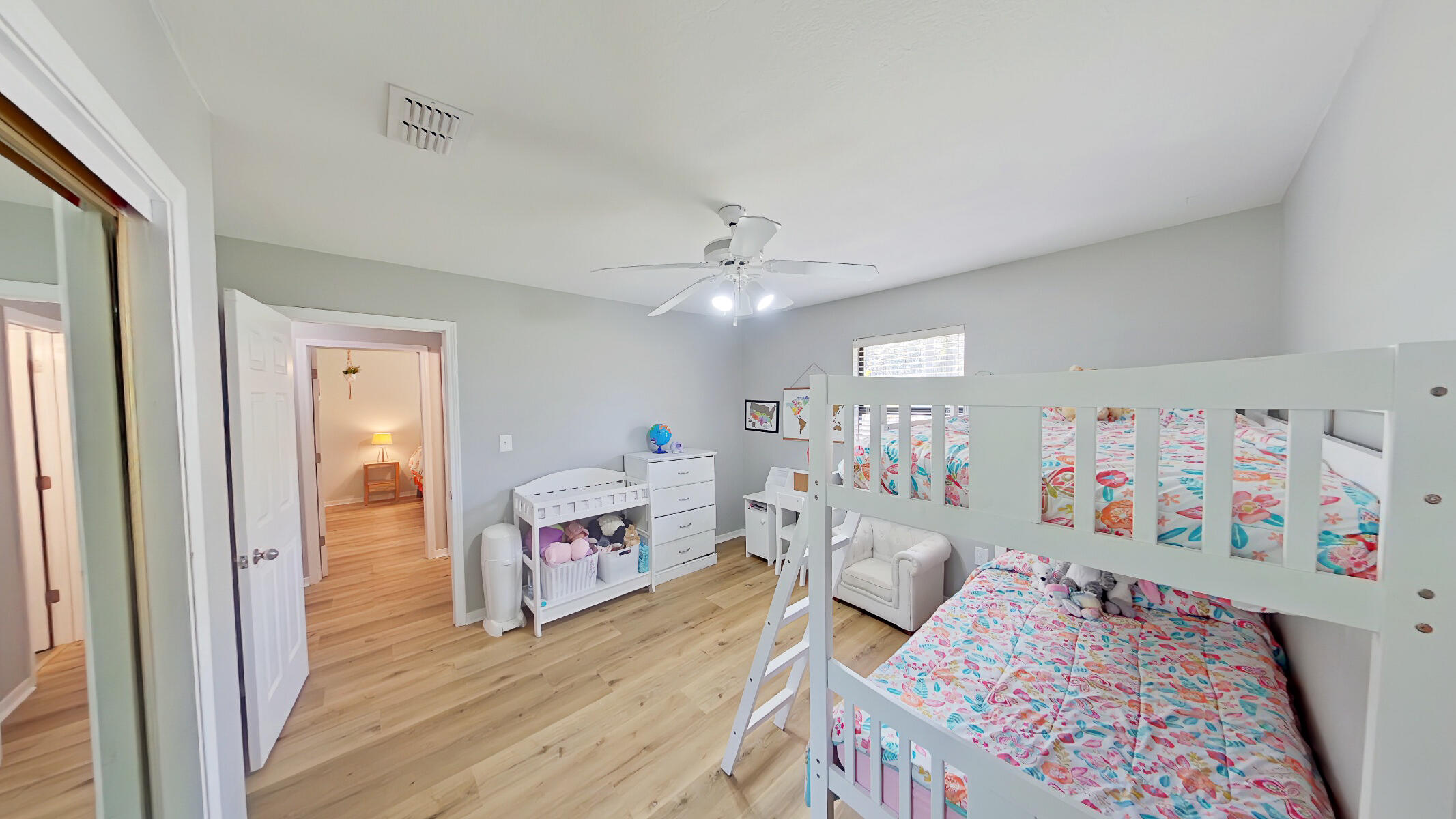 HOLLEY BY THE SEA - Residential