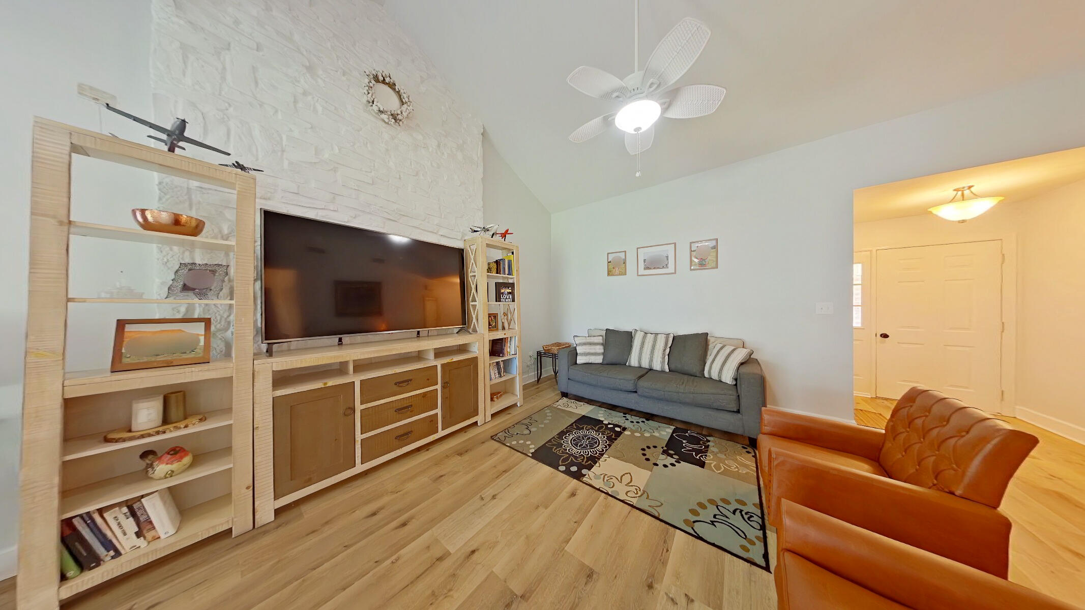 HOLLEY BY THE SEA - Residential