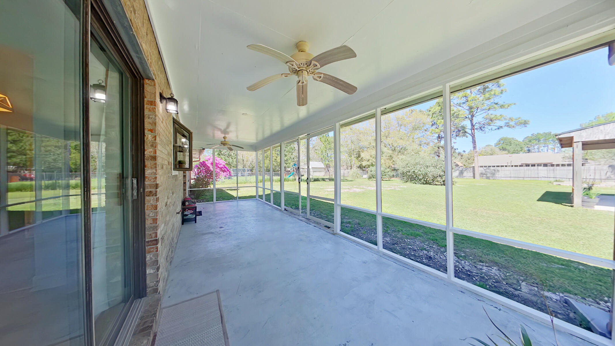 HOLLEY BY THE SEA - Residential