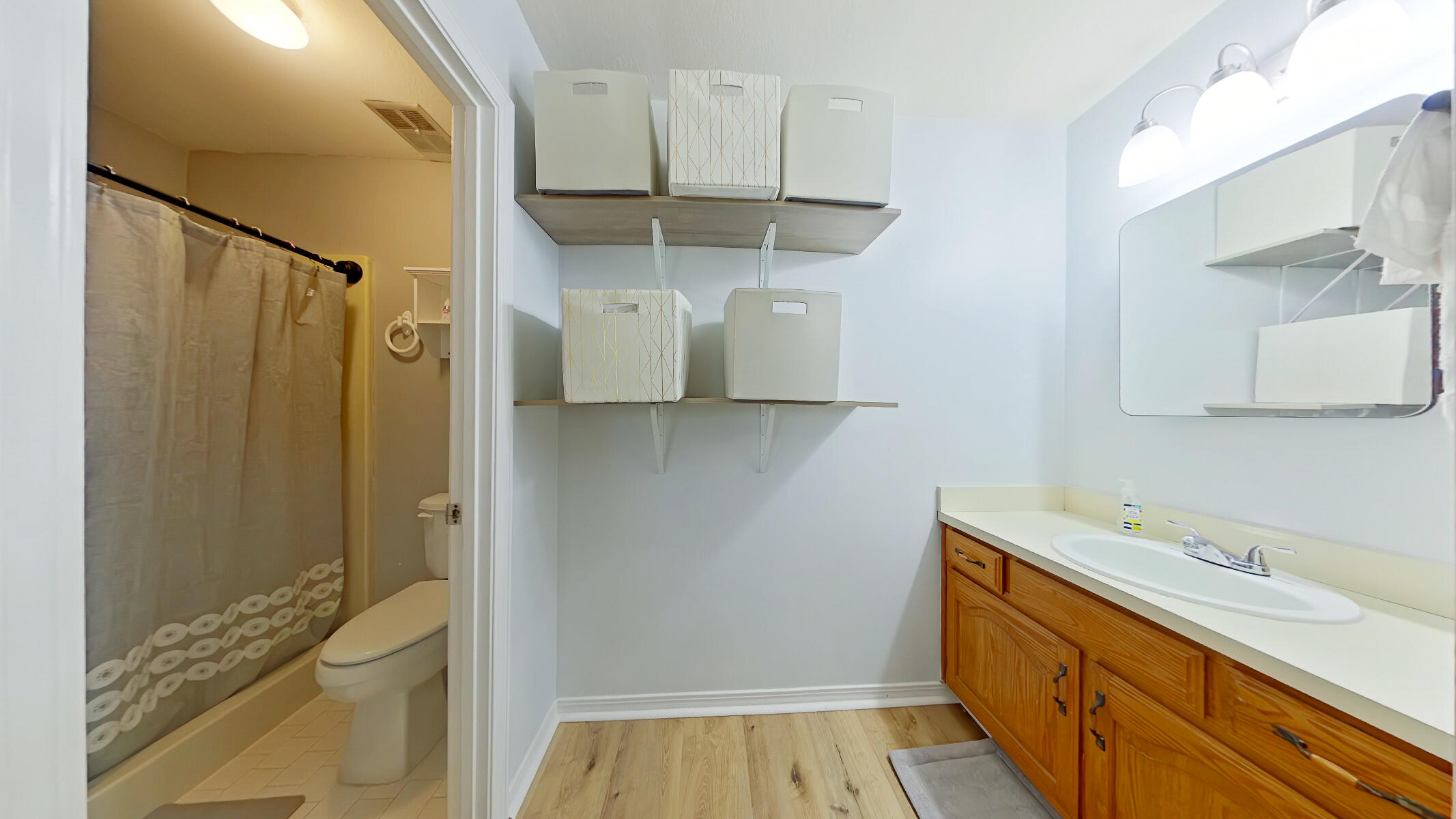 HOLLEY BY THE SEA - Residential