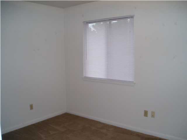 UNRECORDED SUBDIVISION - Residential Lease