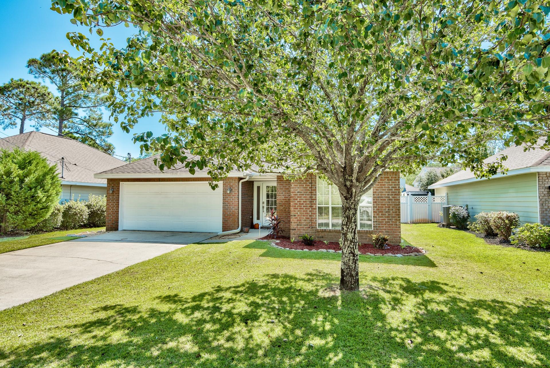 OLDE FLORIDA LAKES - Residential