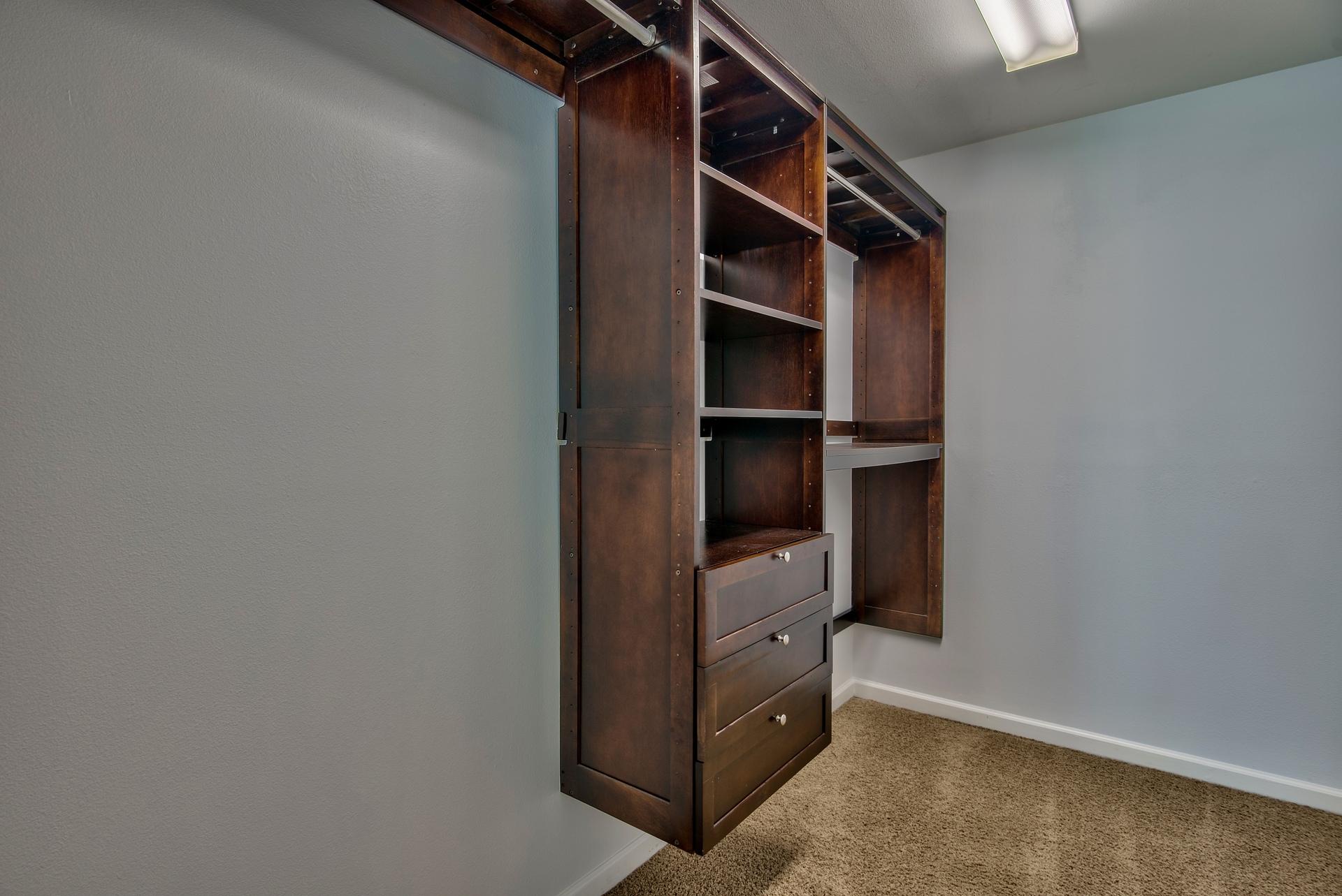 OLDE FLORIDA LAKES - Residential