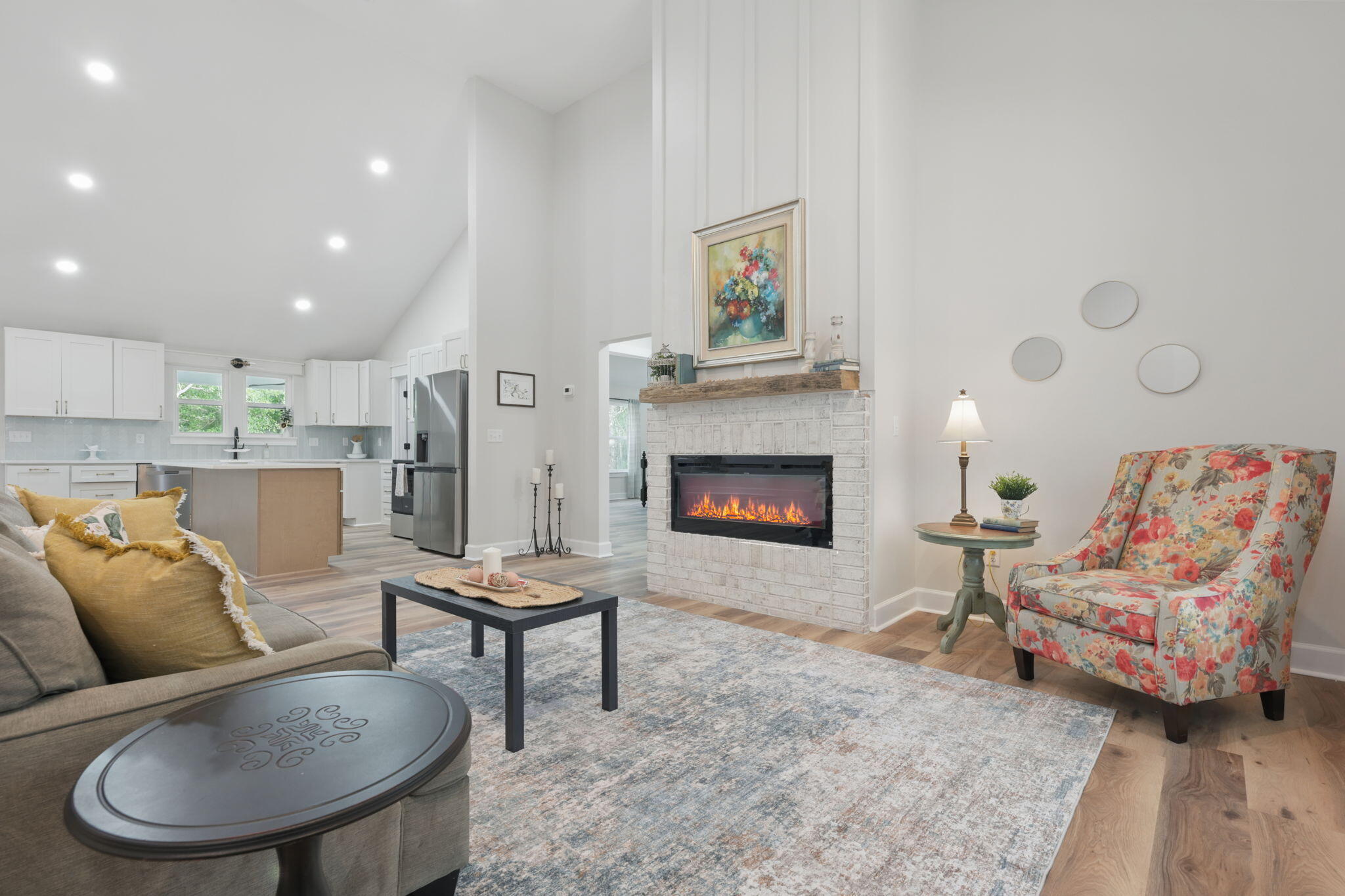 SPRING HILL ESTATES - Residential