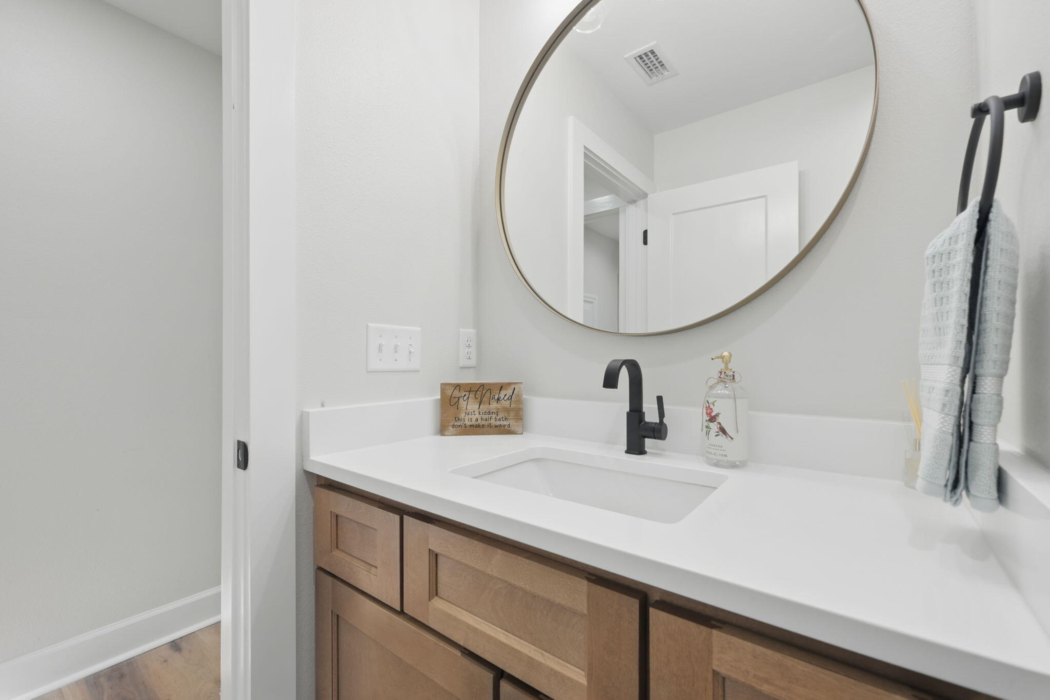 SPRING HILL ESTATES - Residential