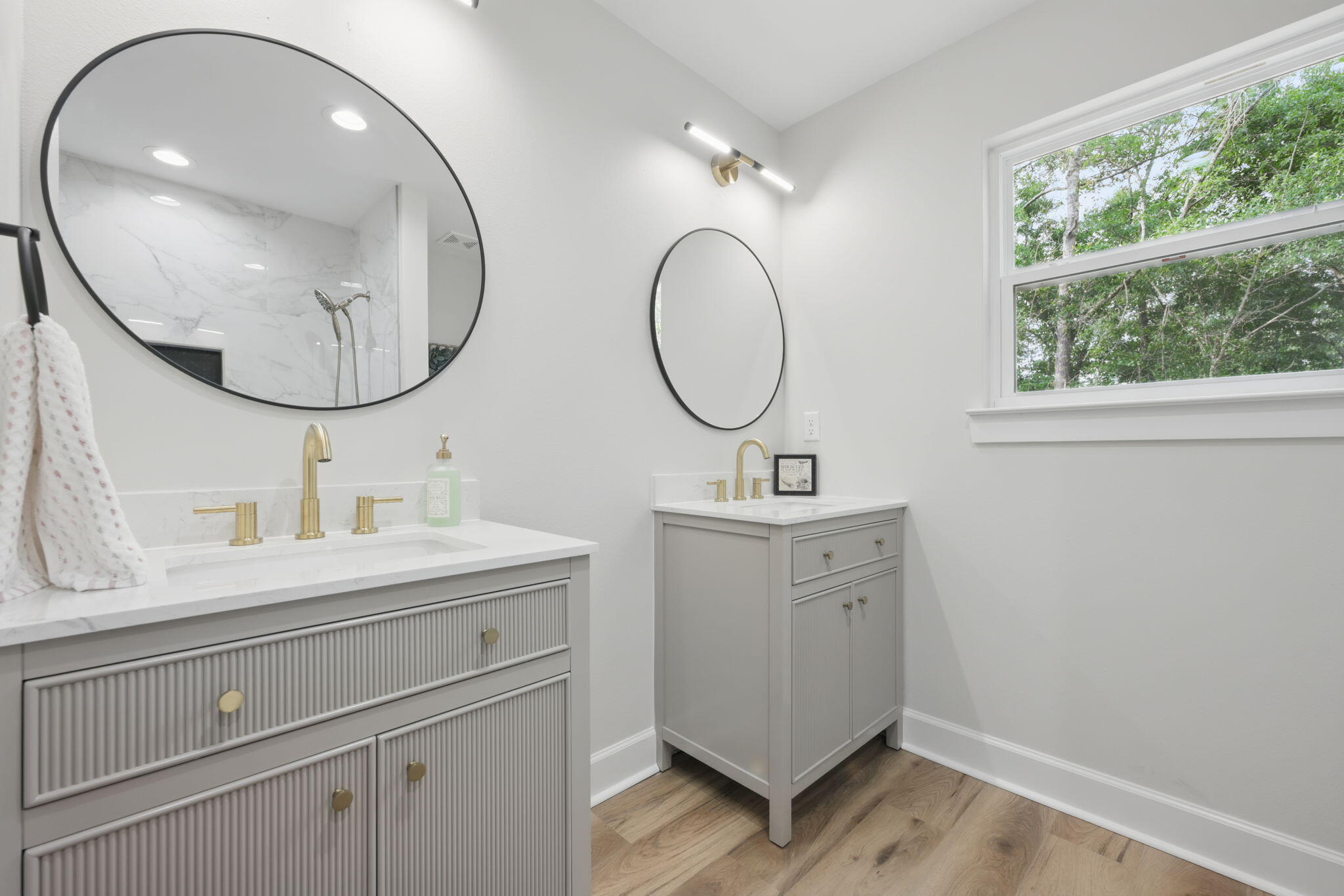 SPRING HILL ESTATES - Residential